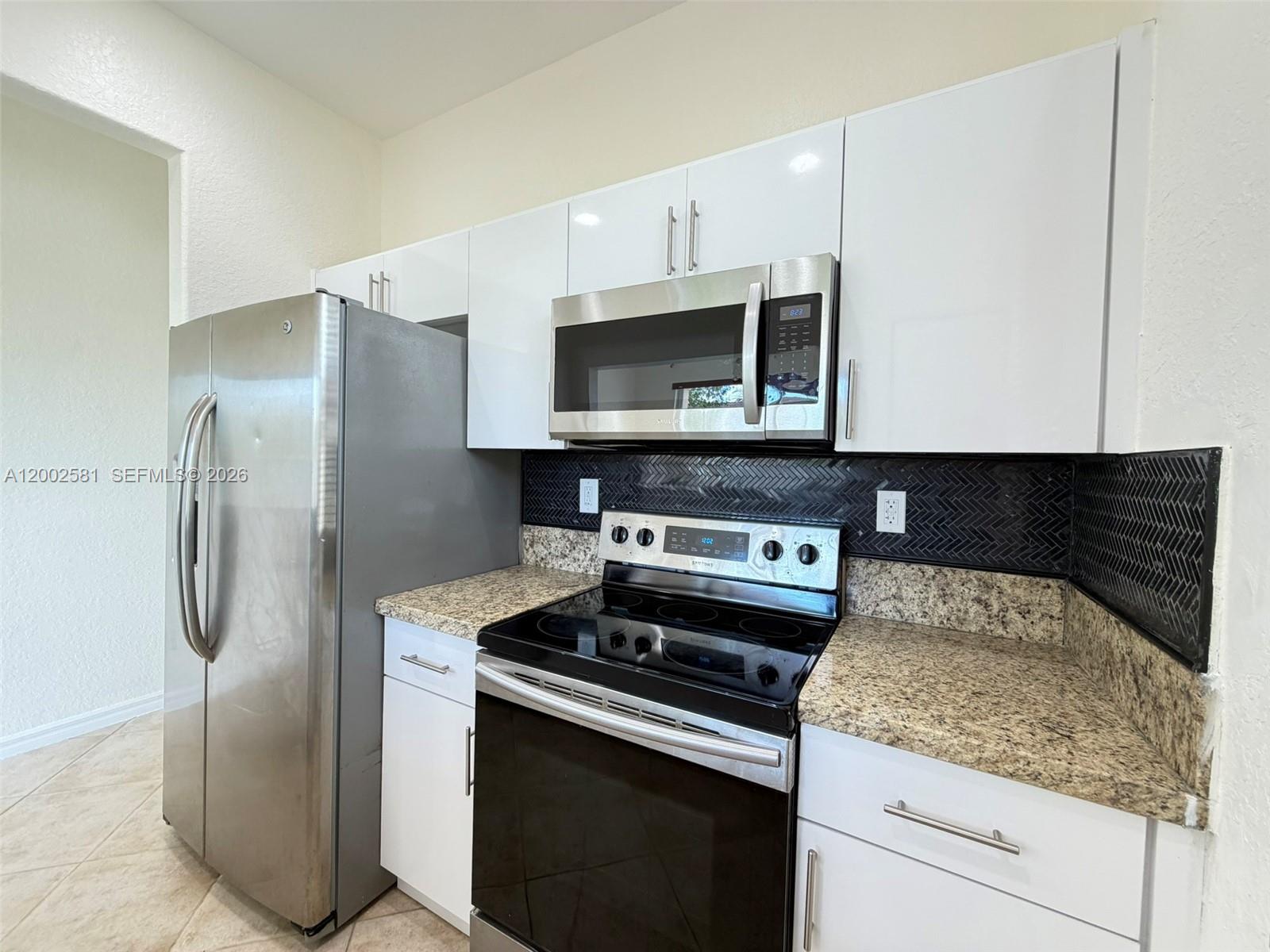 SPICEWOOD SUB - Residential Lease