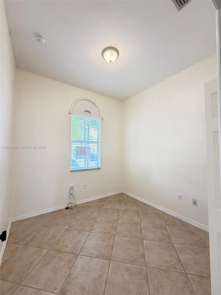 SPICEWOOD SUB - Residential Lease