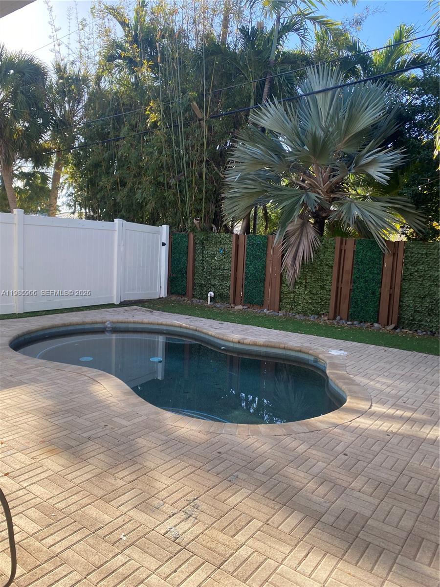 CORAL RIDGE GALT ADD NO 1 - Residential