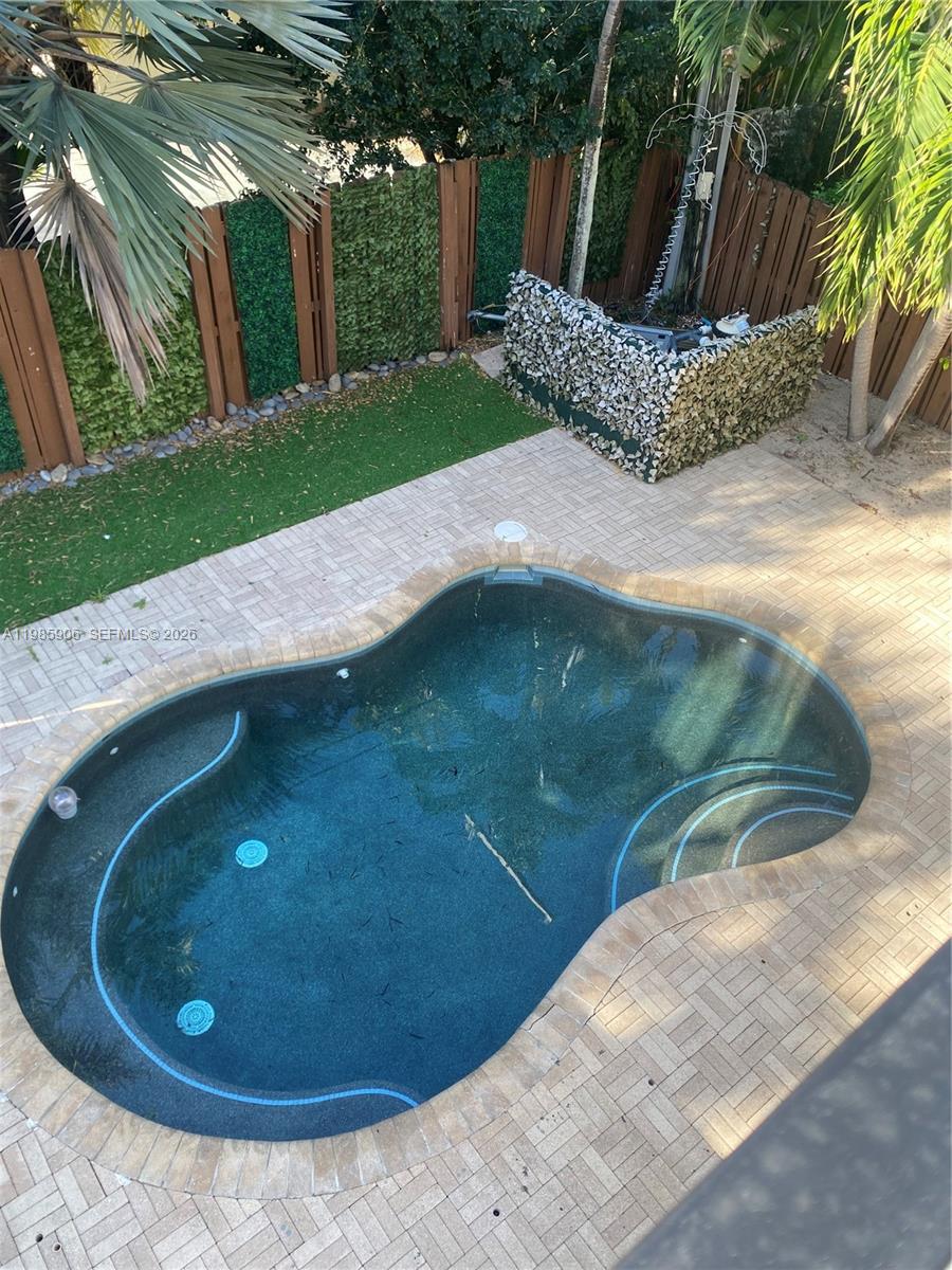 CORAL RIDGE GALT ADD NO 1 - Residential