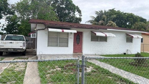 Photo of 6833 SW 20th St, Miramar, FL 33023 (MLS # A12038029)