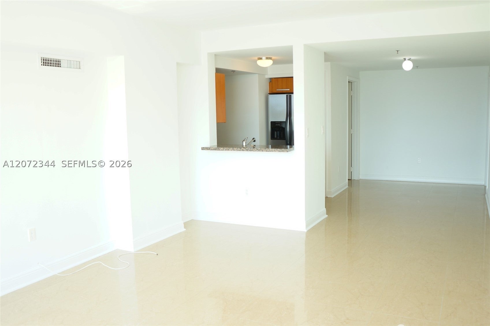 6362 Collins Ave 610