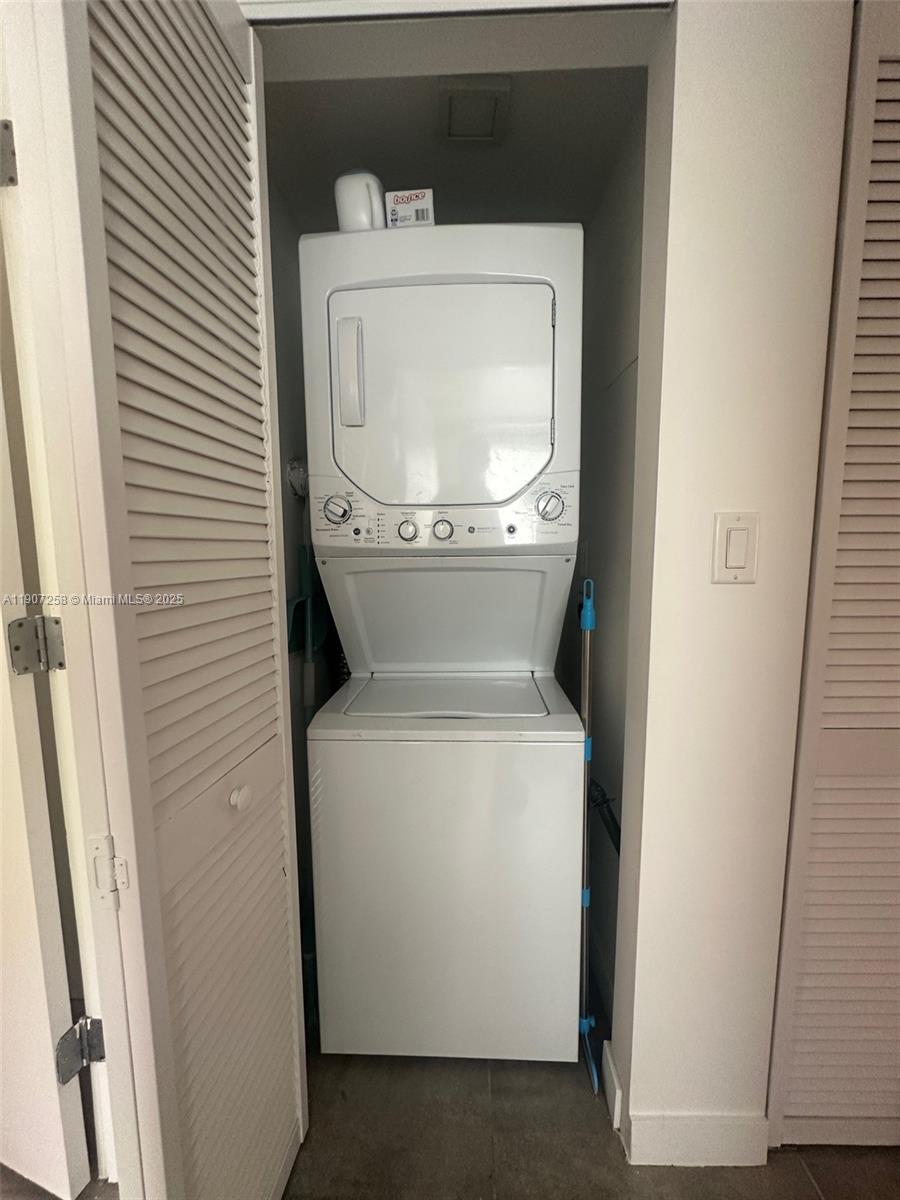 PRINCESS PARK - Residential Lease