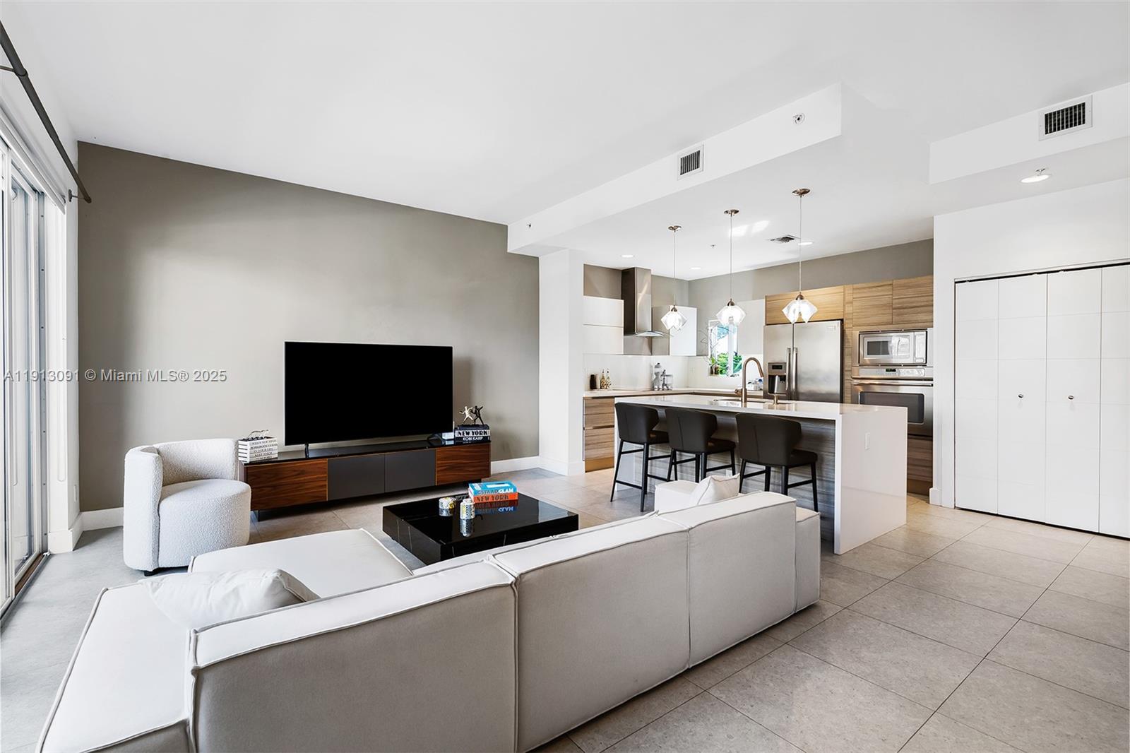 HOLMBERG & MC KEES - Residential