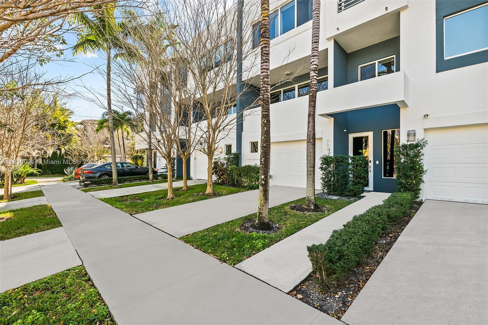 HOLMBERG & MC KEES - Residential