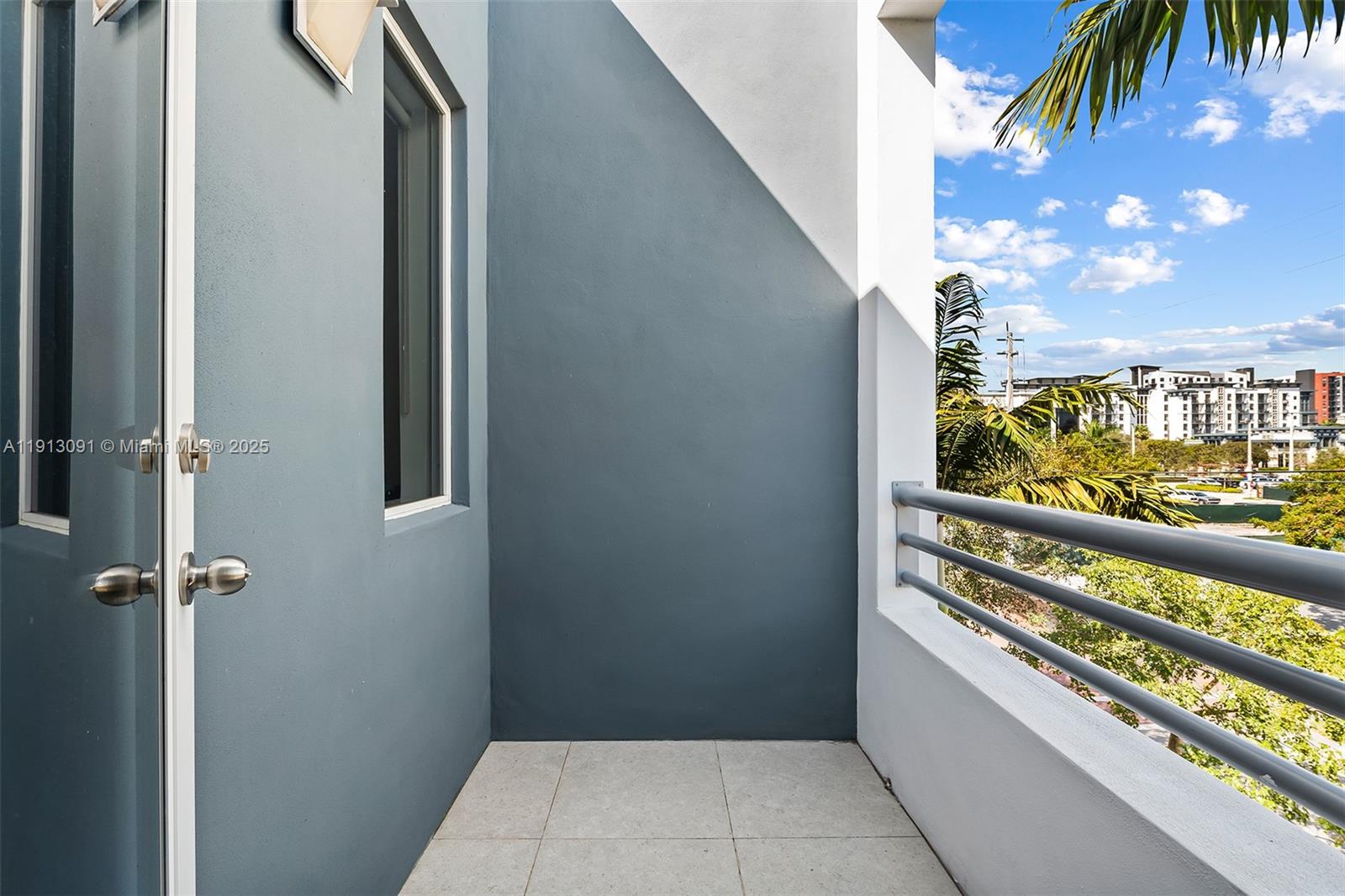 HOLMBERG & MC KEES - Residential