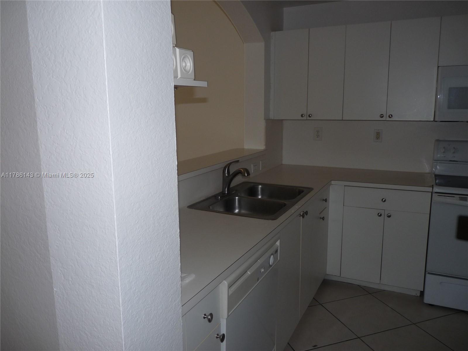 CENTURY PARK CONDO NO 2 - Residential Lease