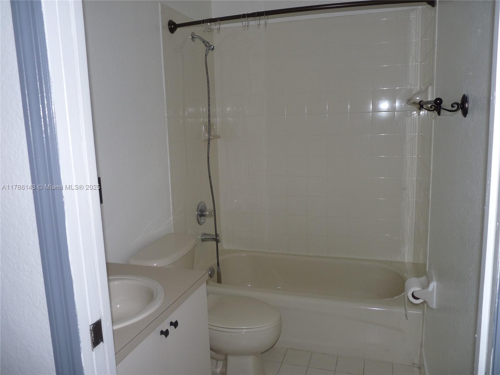 CENTURY PARK CONDO NO 2 - Residential Lease