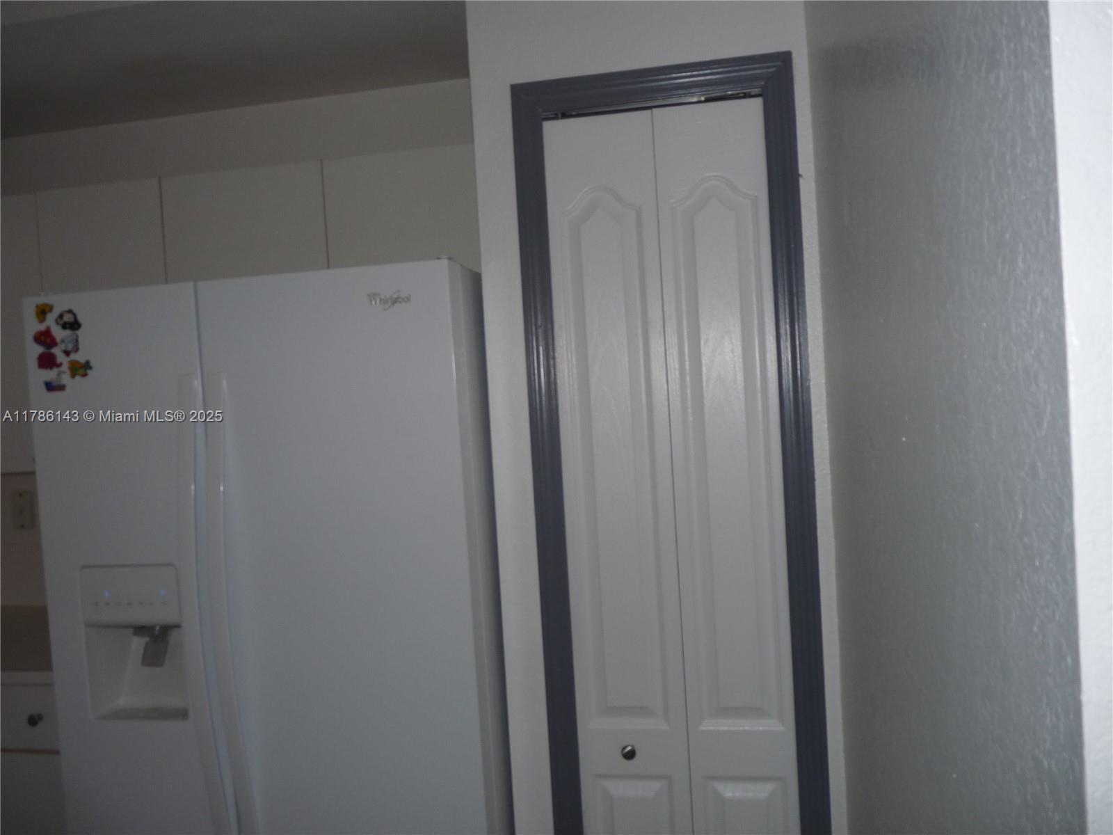 CENTURY PARK CONDO NO 2 - Residential Lease