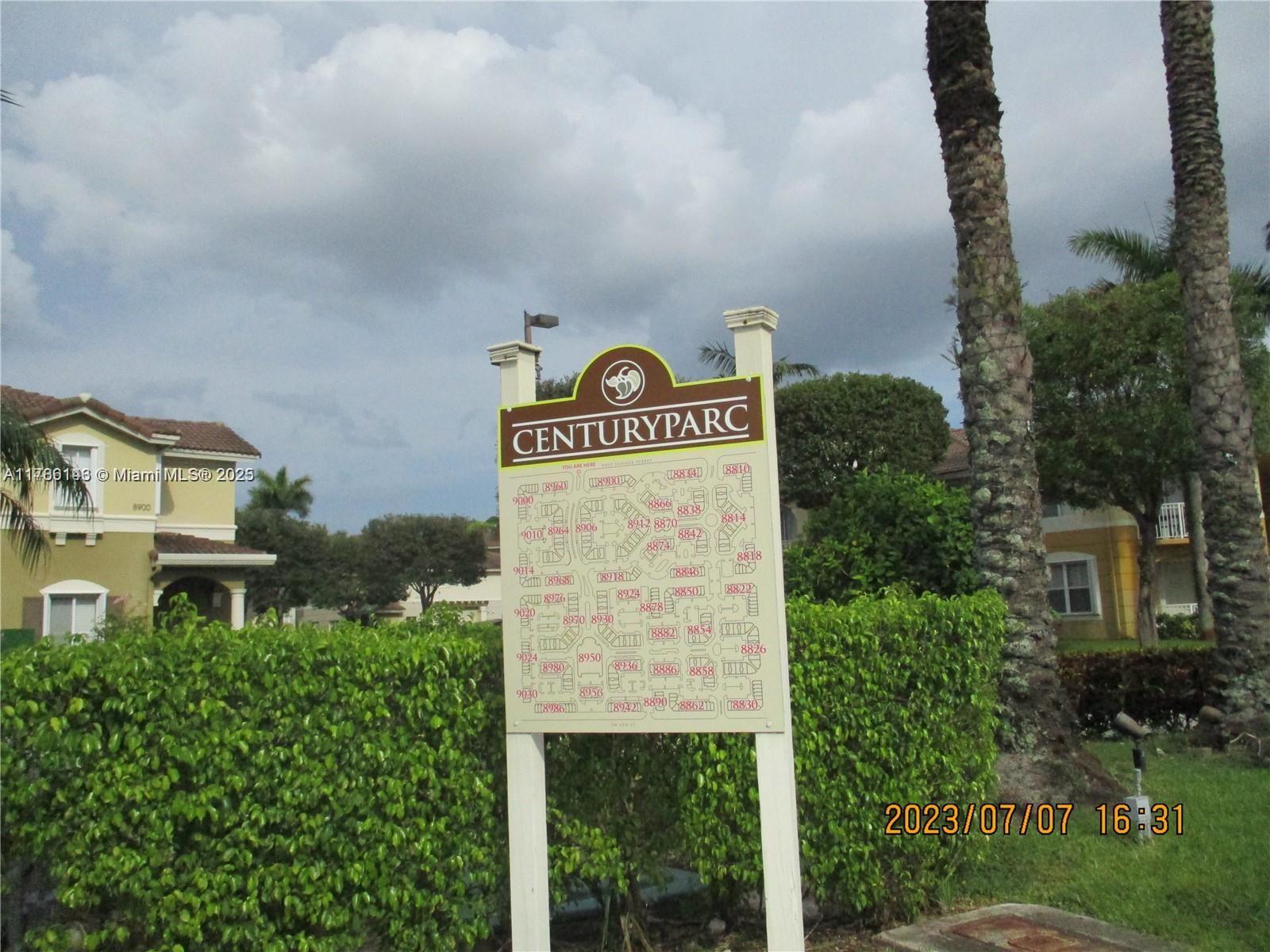 8980 W Flagler St 102