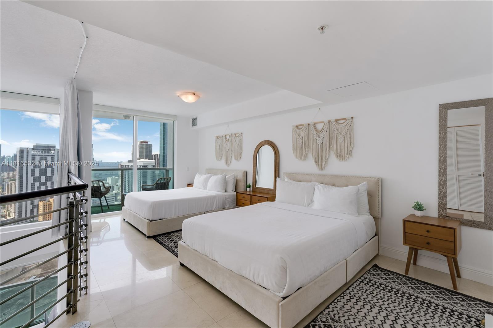 BRICKELL ON THE RIVER S T - Residential Lease