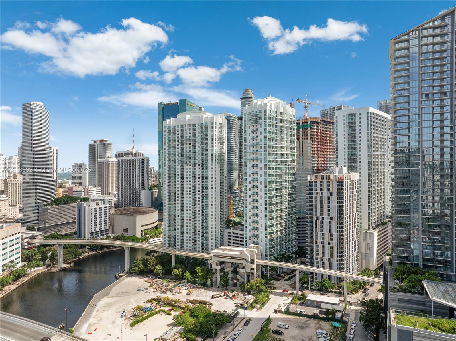 BRICKELL ON THE RIVER S T - Residential Lease
