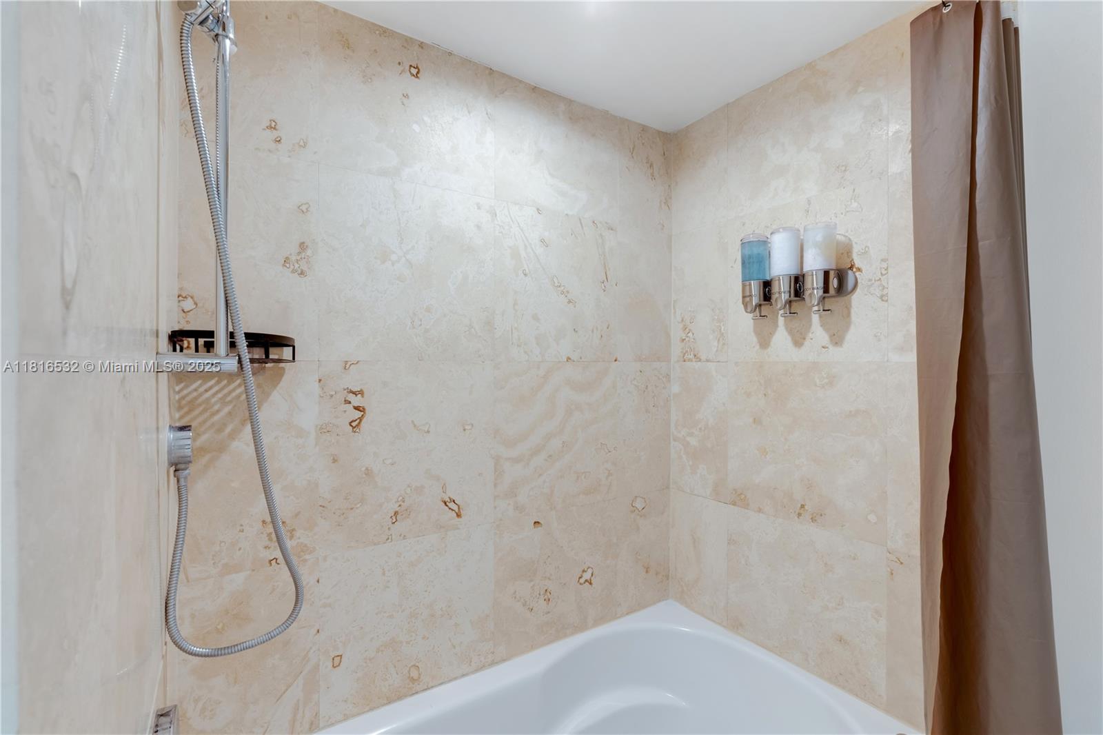 BRICKELL ON THE RIVER S T - Residential Lease