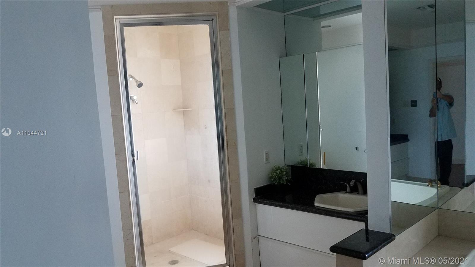 EASTERN SHORES - Residential