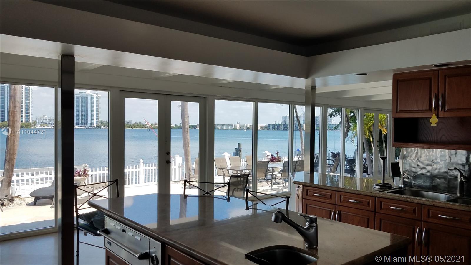 EASTERN SHORES - Residential