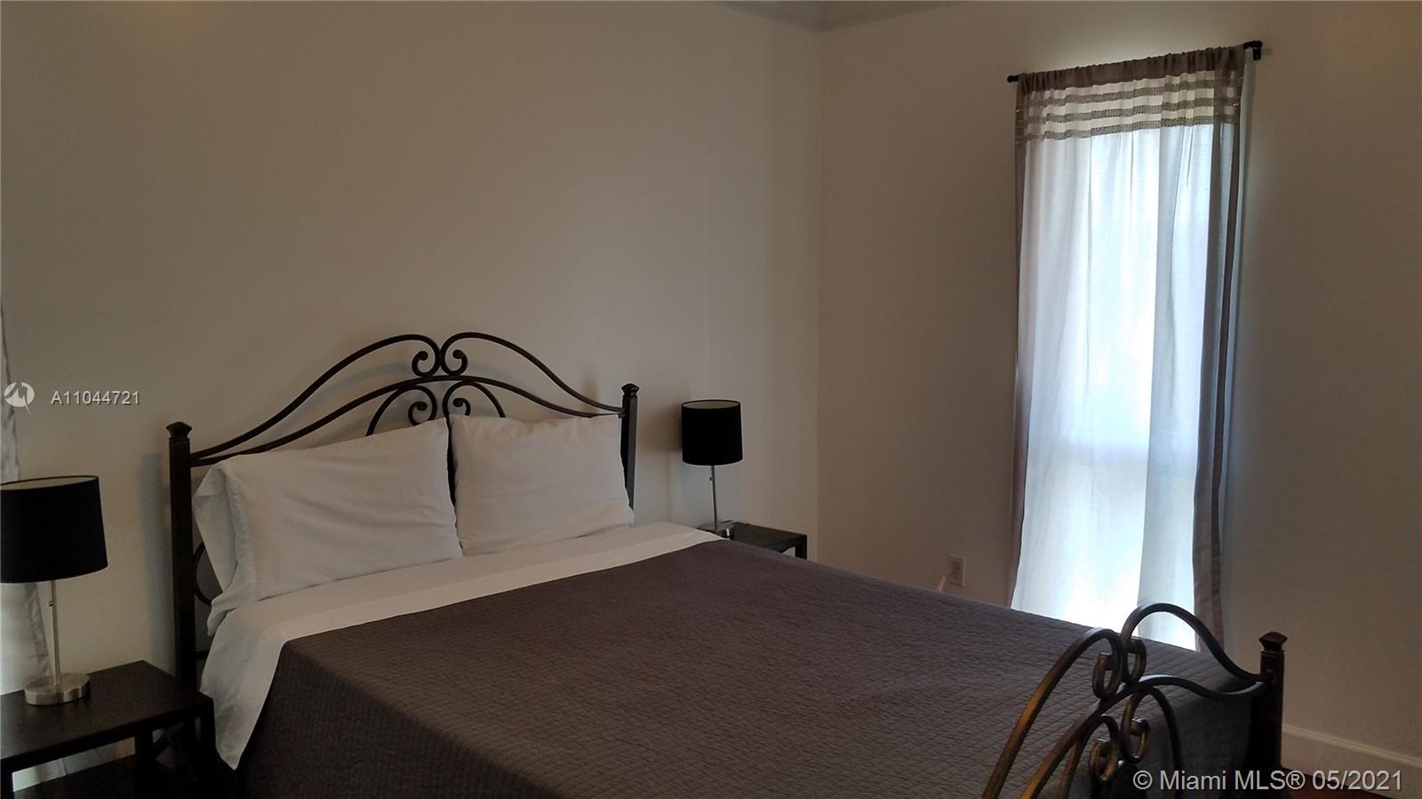 EASTERN SHORES - Residential