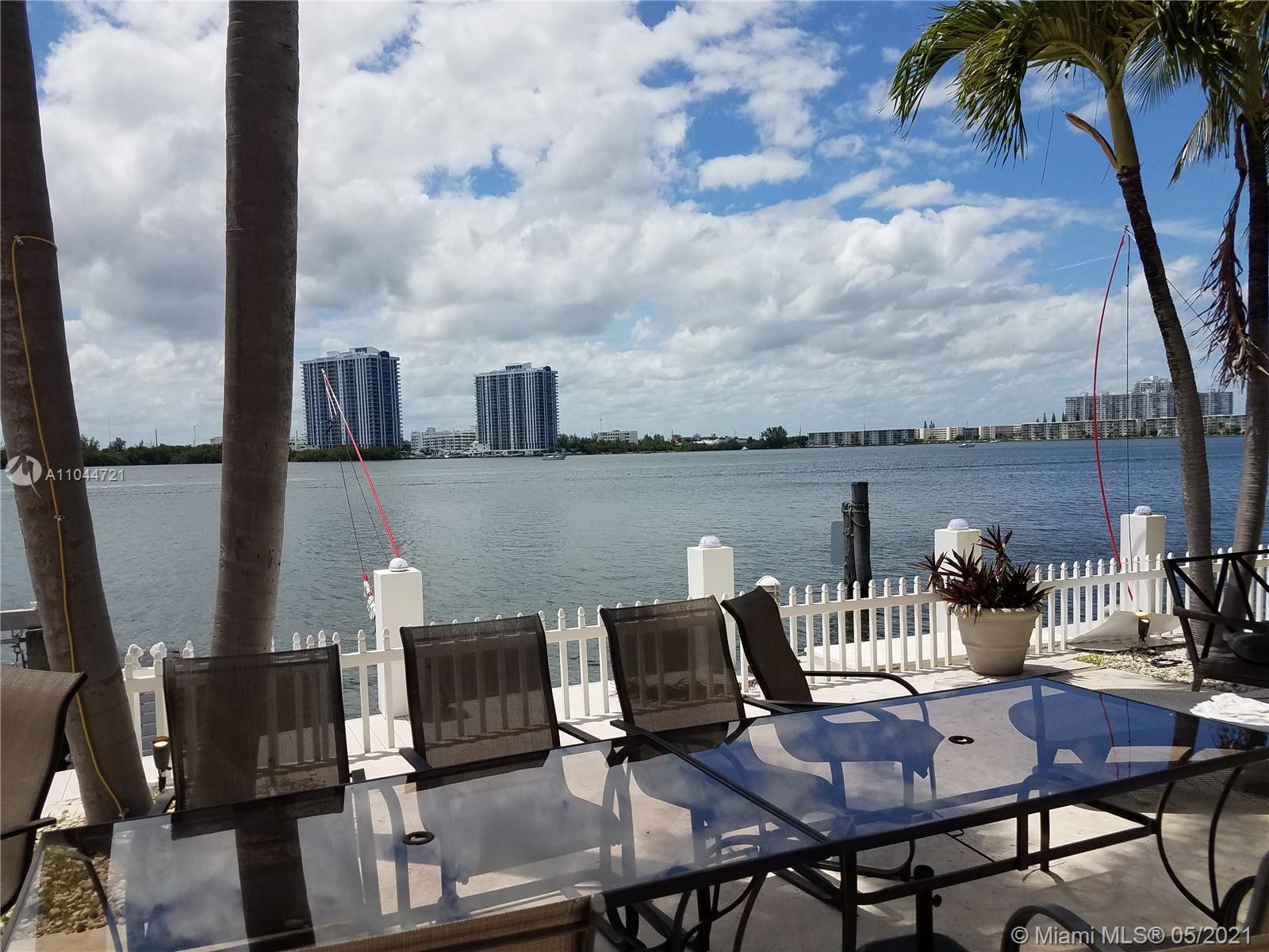 EASTERN SHORES - Residential