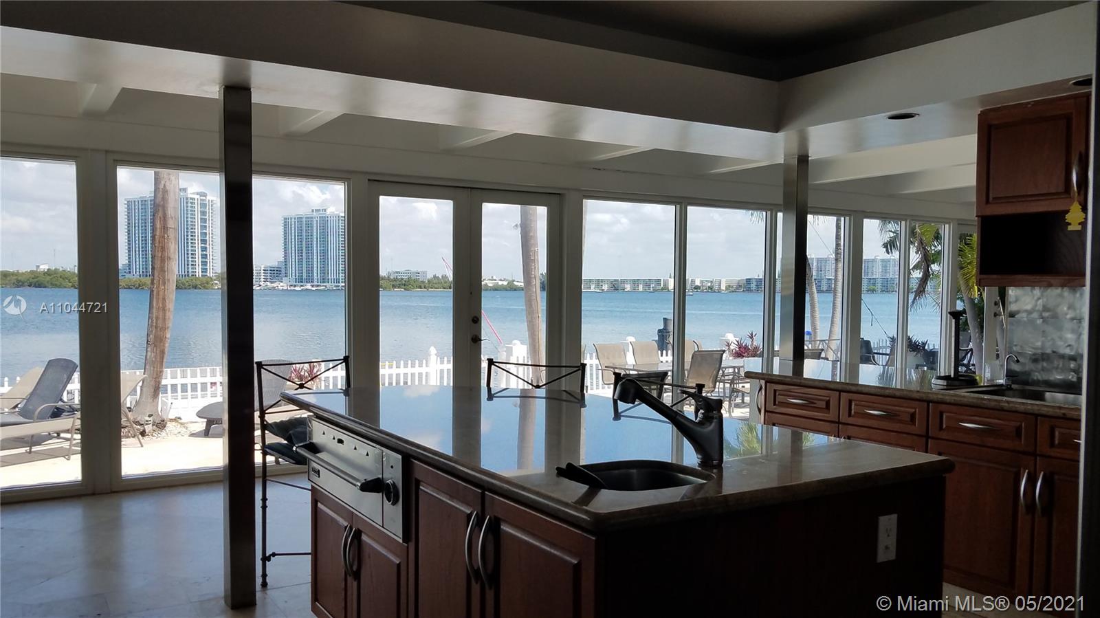 EASTERN SHORES - Residential