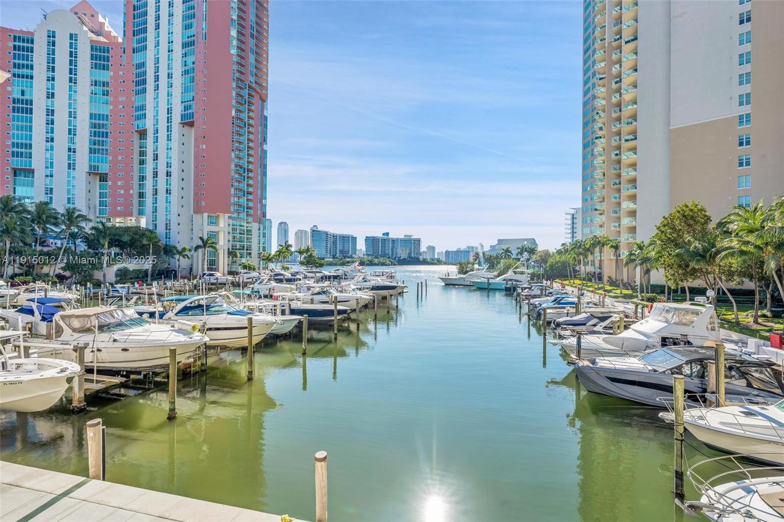 AVENTURA MARINA CONDO NUM - Residential