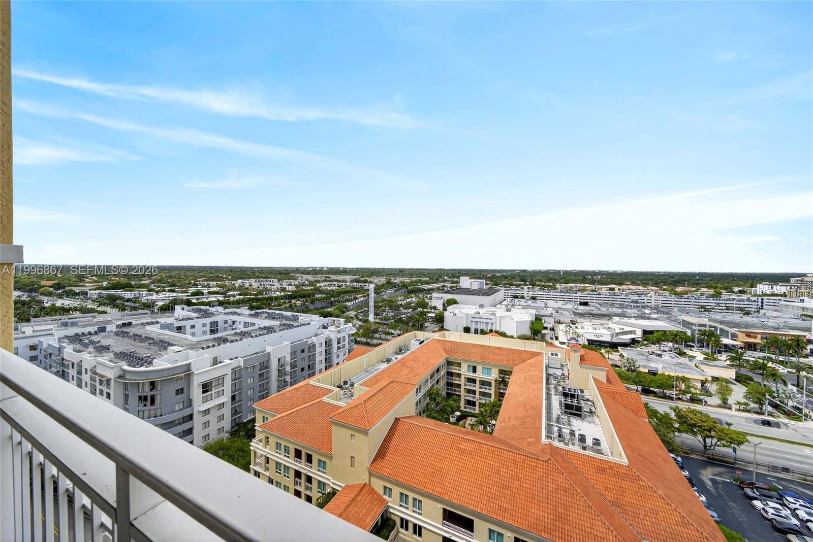 TOSCANO CONDO - Residential