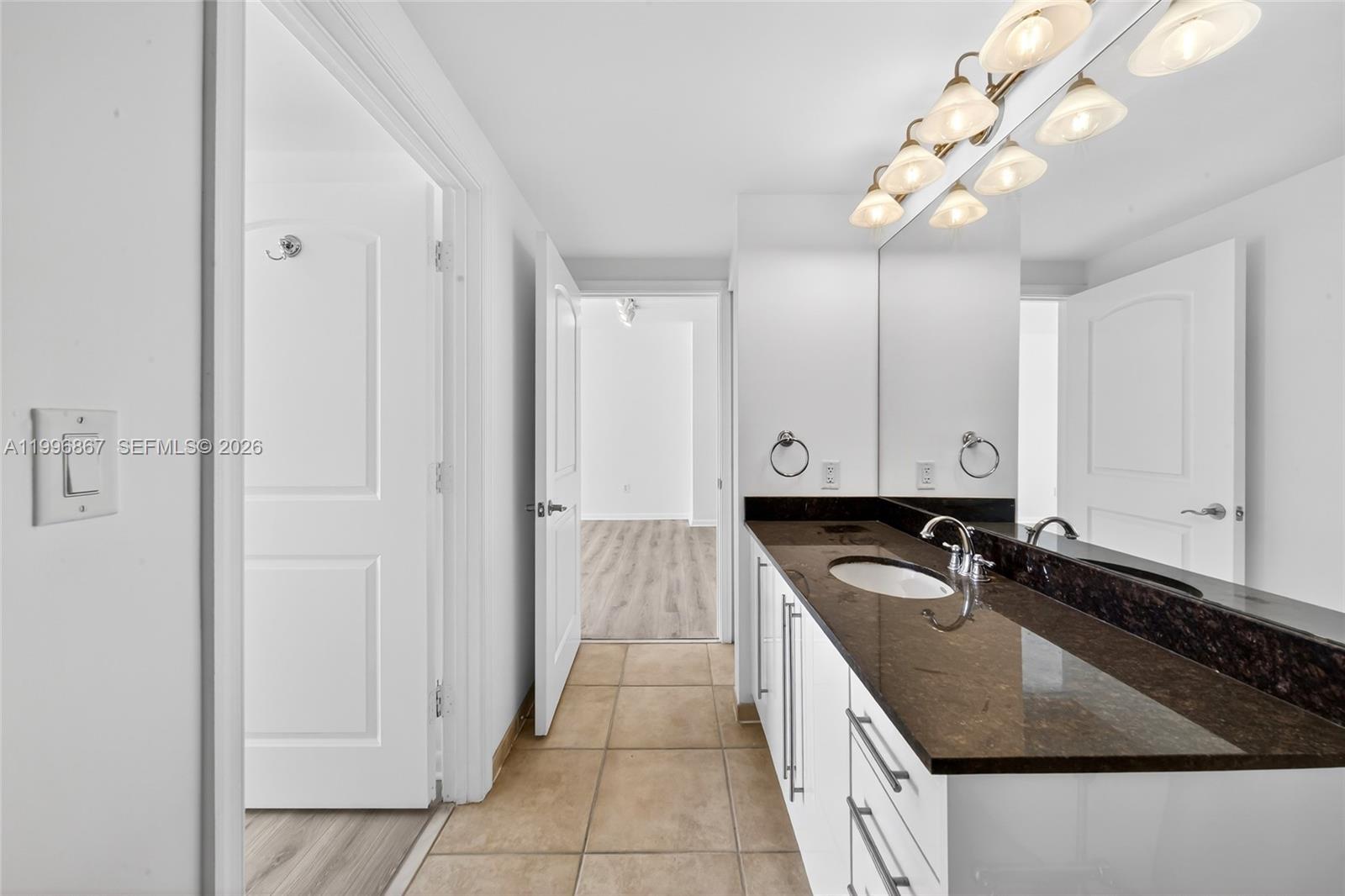 TOSCANO CONDO - Residential