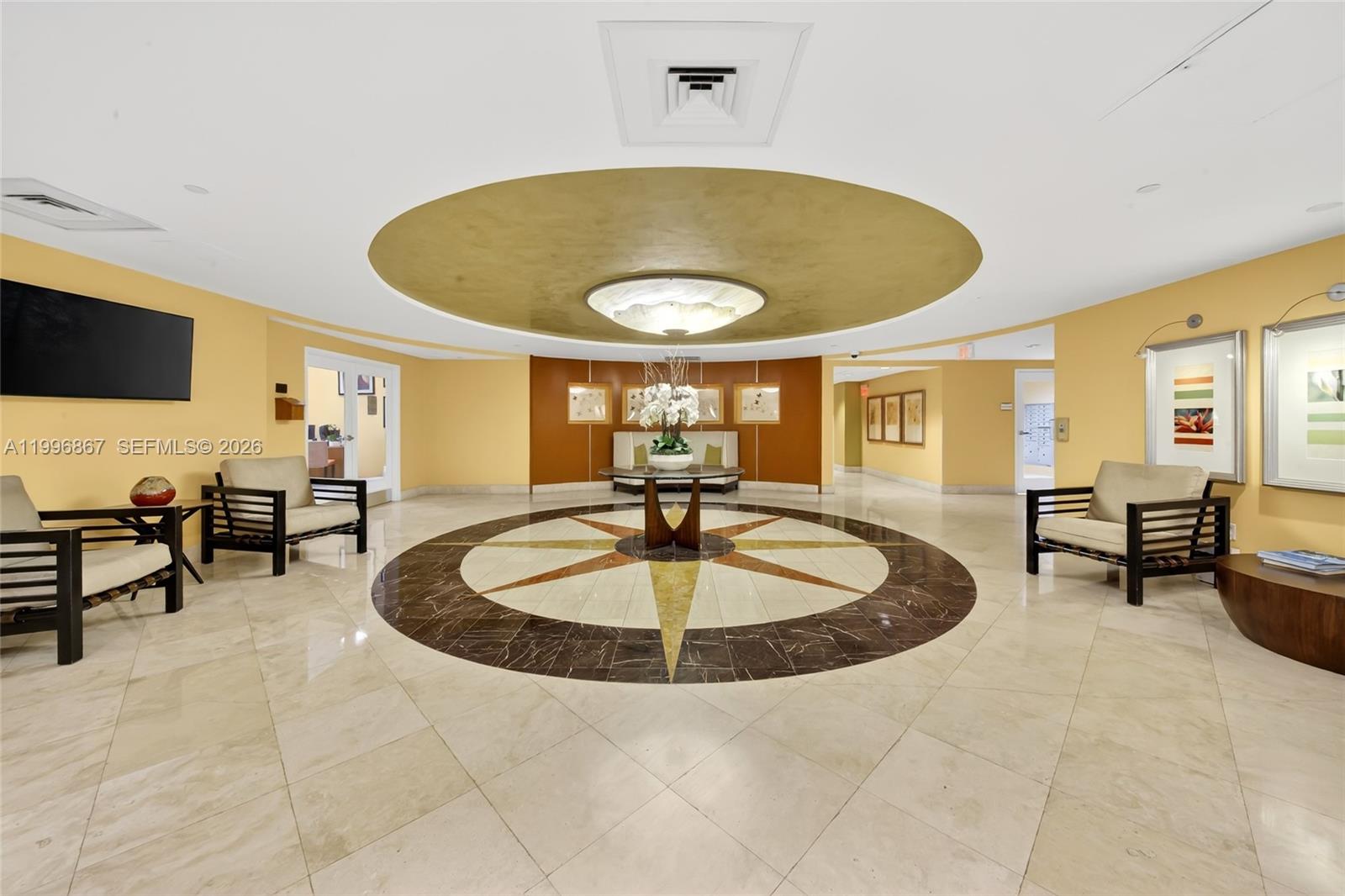 TOSCANO CONDO - Residential