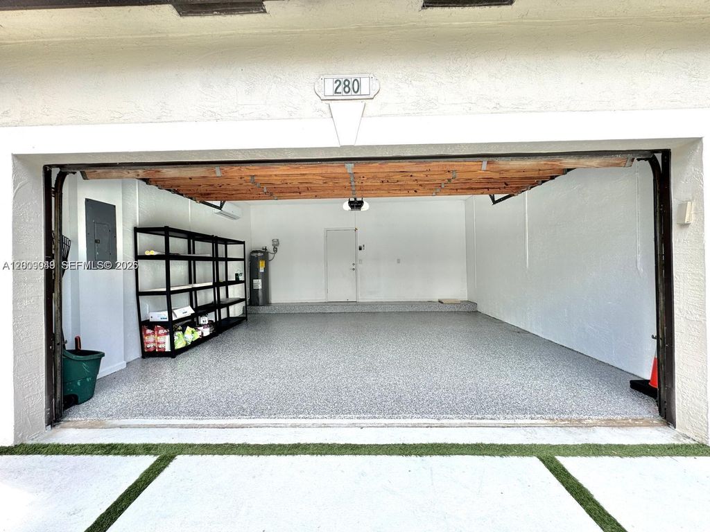 Photo of 280 SW 167th Ave, Pembroke Pines, FL 33027 (MLS # A12009049)