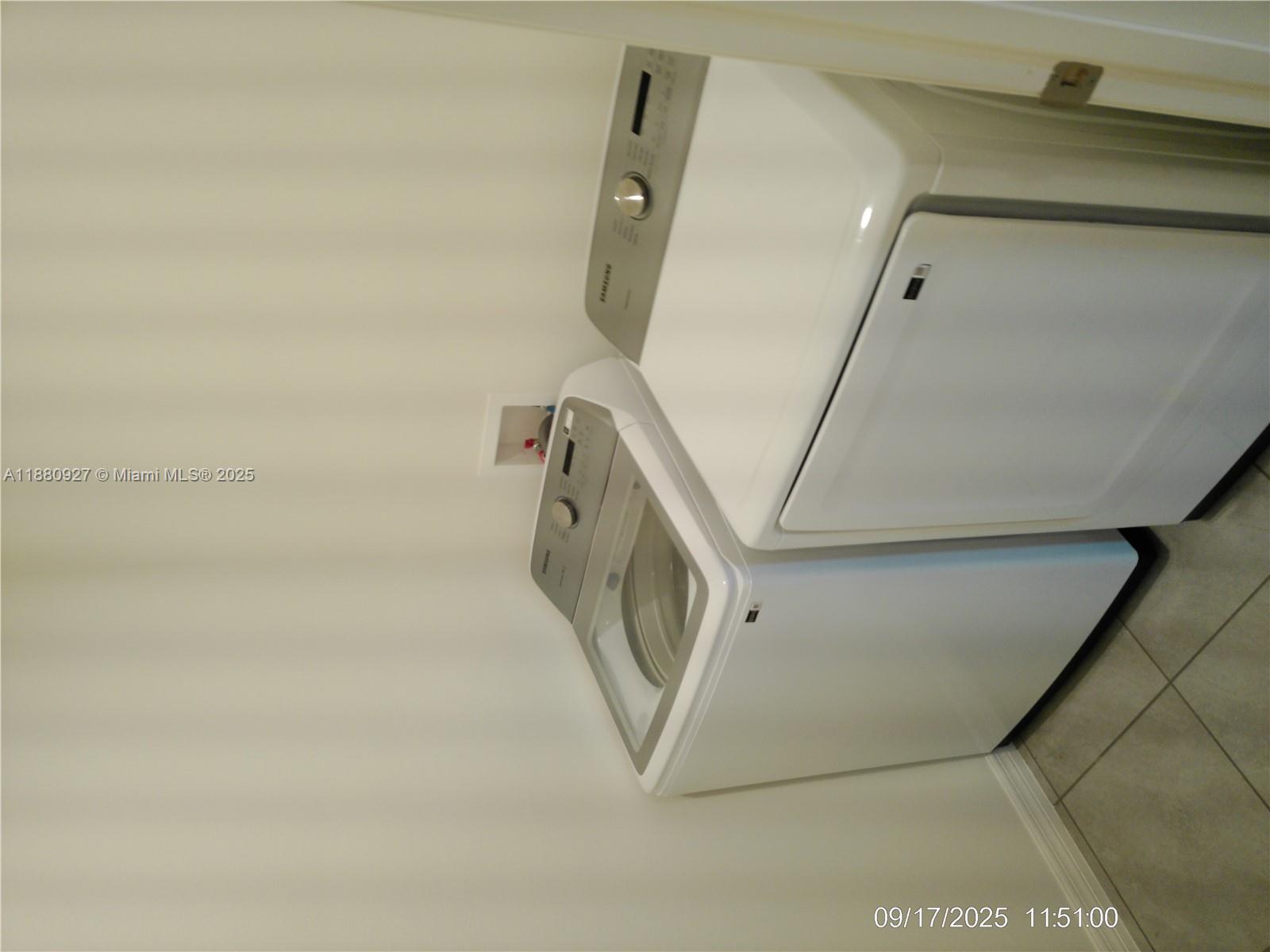 Cypress Bay - Residential Lease