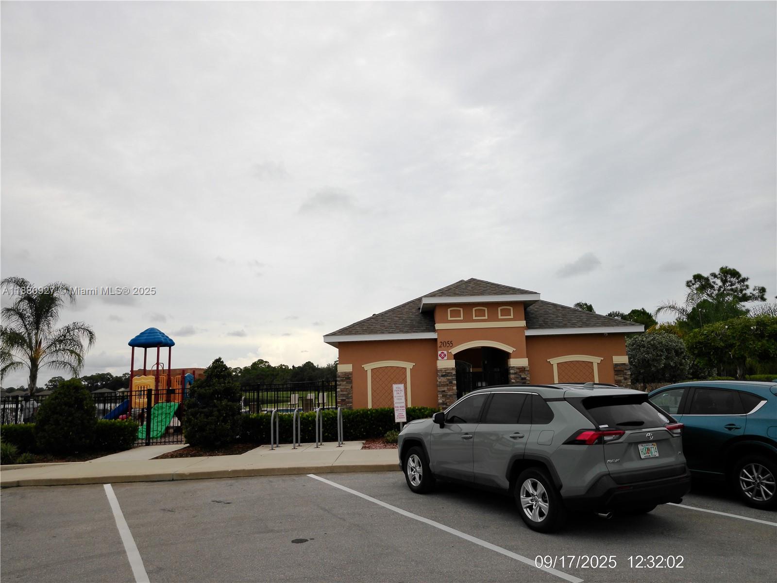 Cypress Bay - Residential Lease