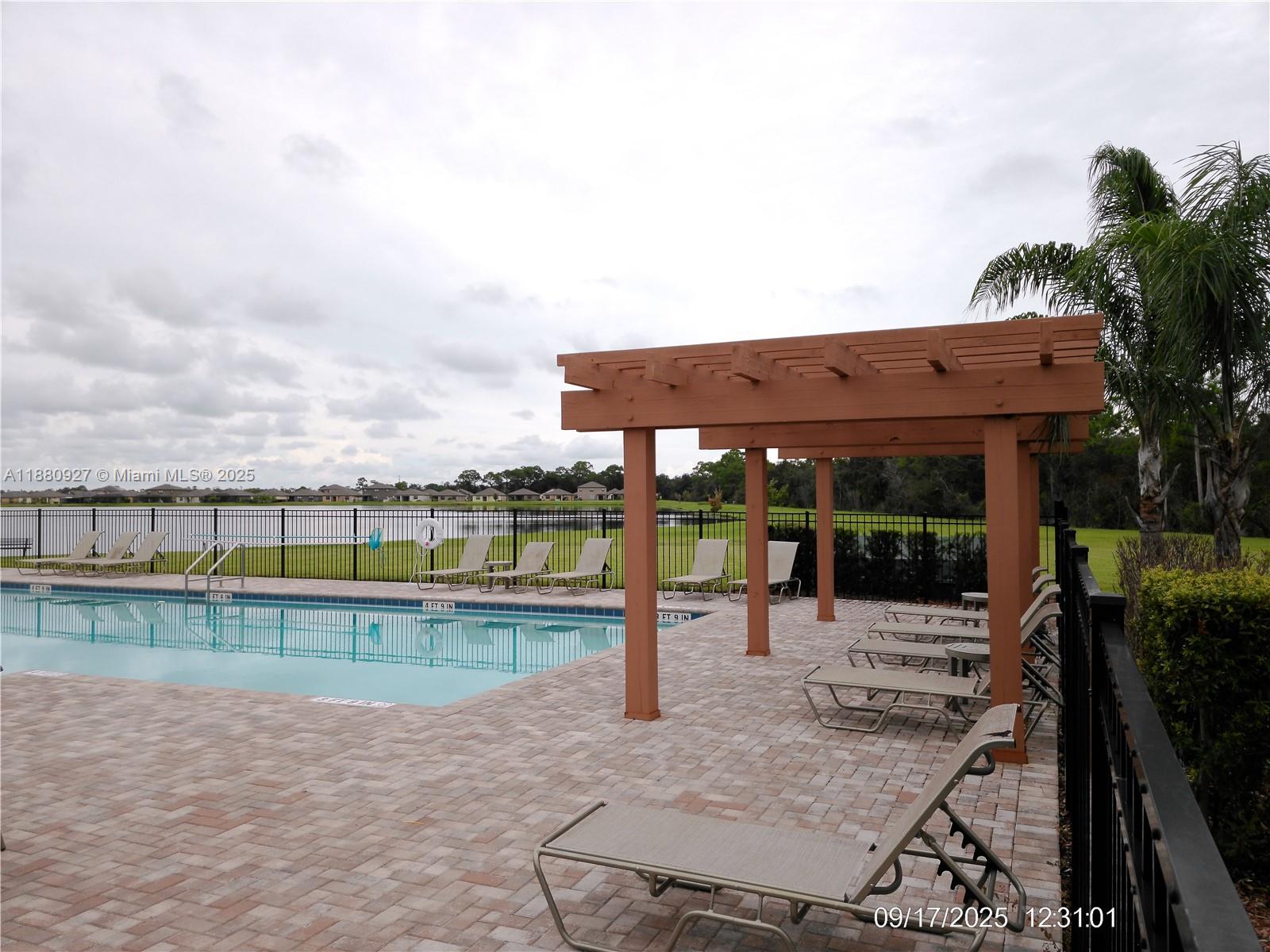 Cypress Bay - Residential Lease