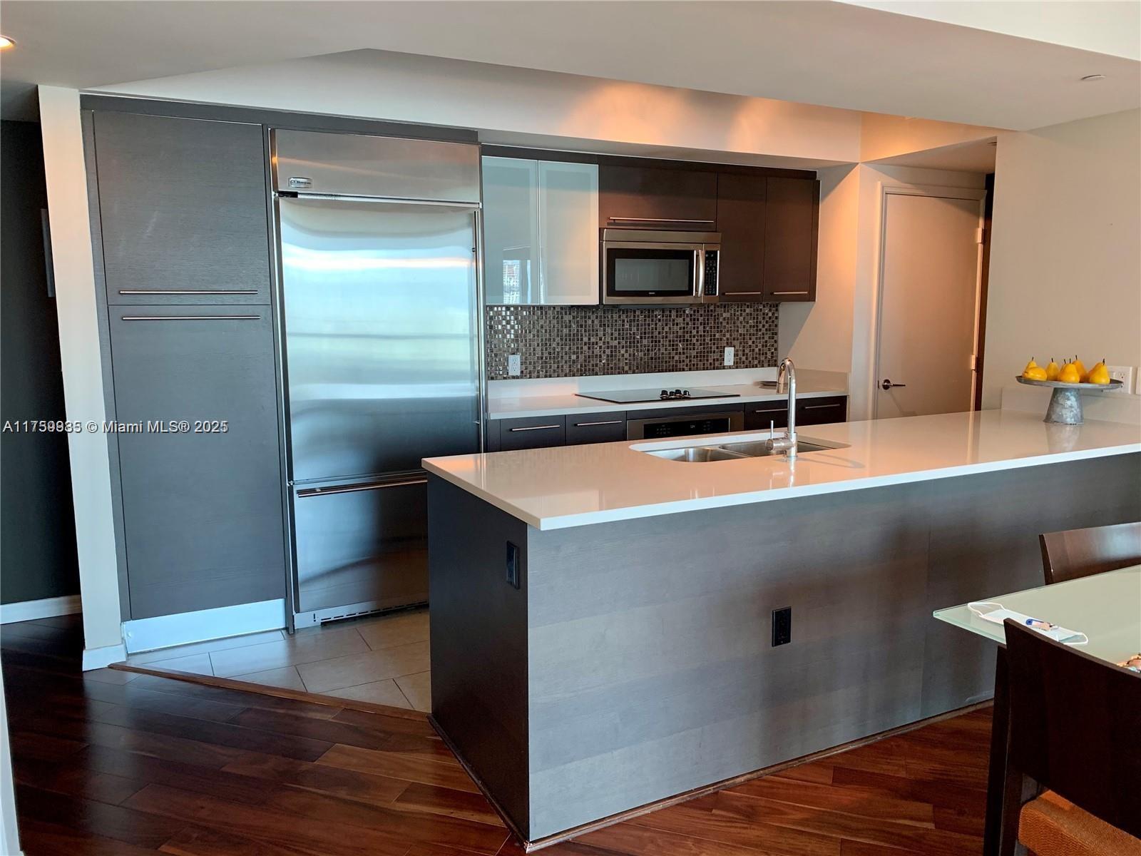 Property for Sale at 55 Se 6th St 3305, Miami, Broward County, Florida - Bedrooms: 2 
Bathrooms: 2  - $679,000