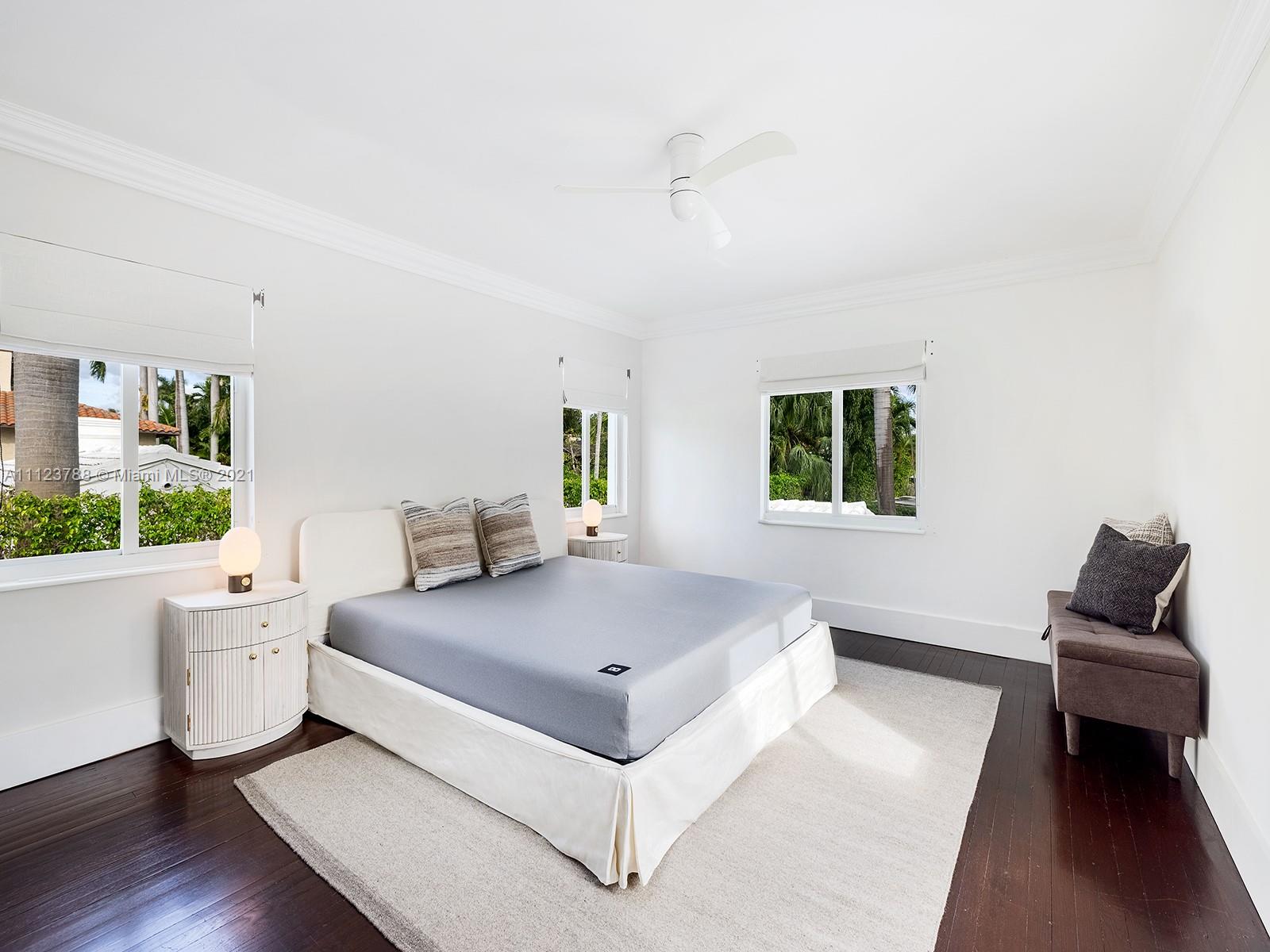 LA GORCE GOLF SUB - Residential