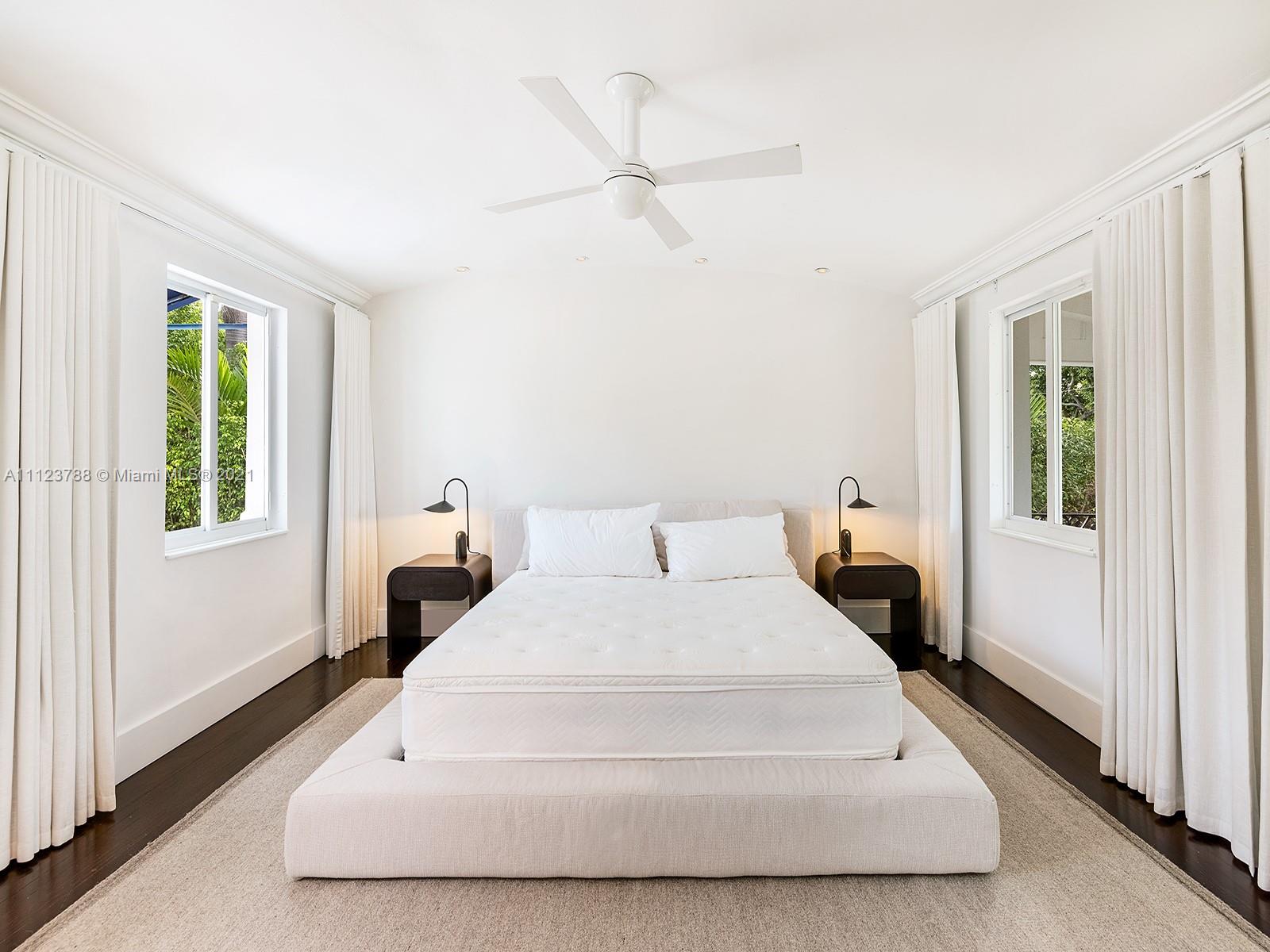 LA GORCE GOLF SUB - Residential