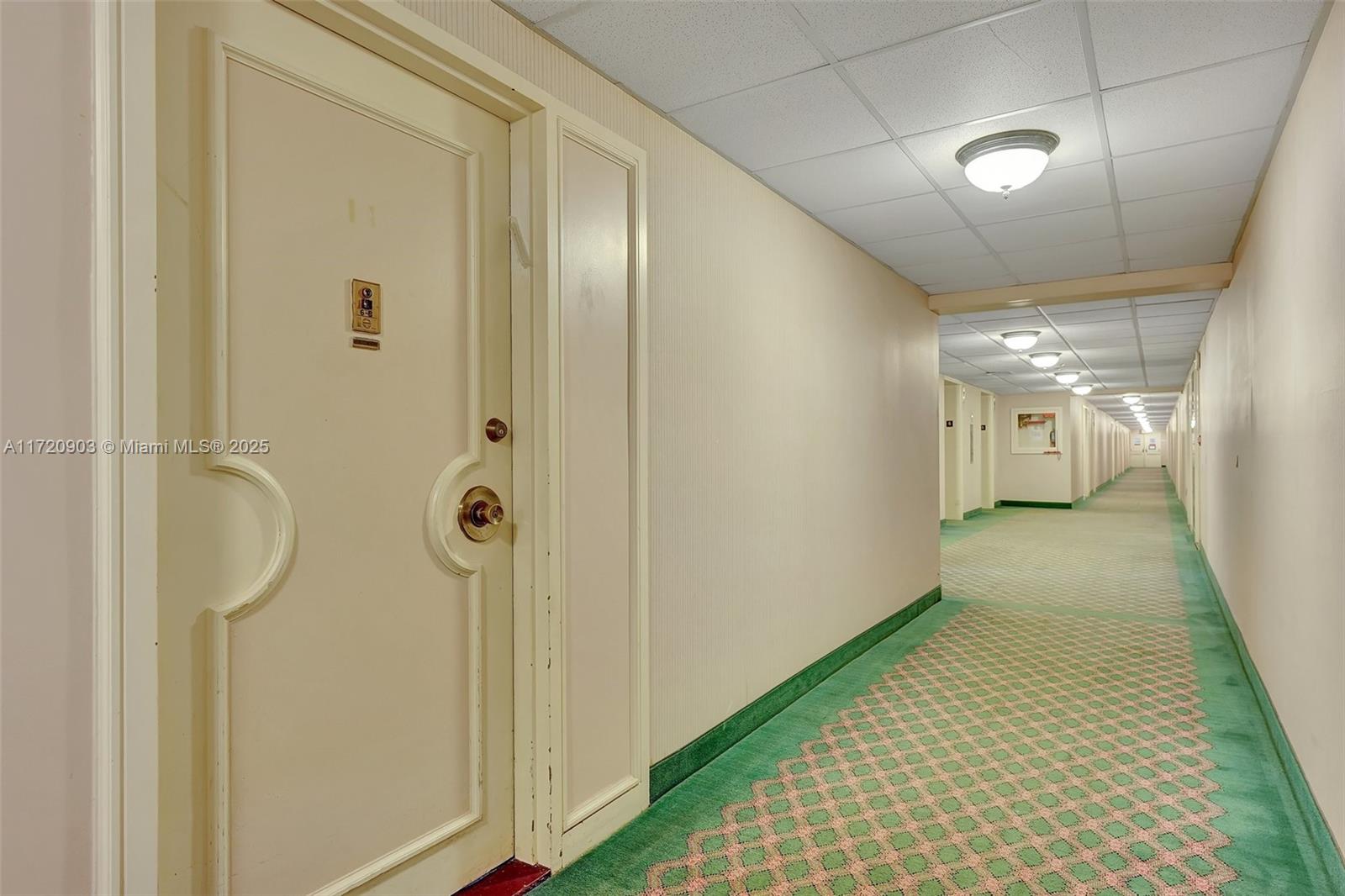 HEMISPHERES CONDO - Residential