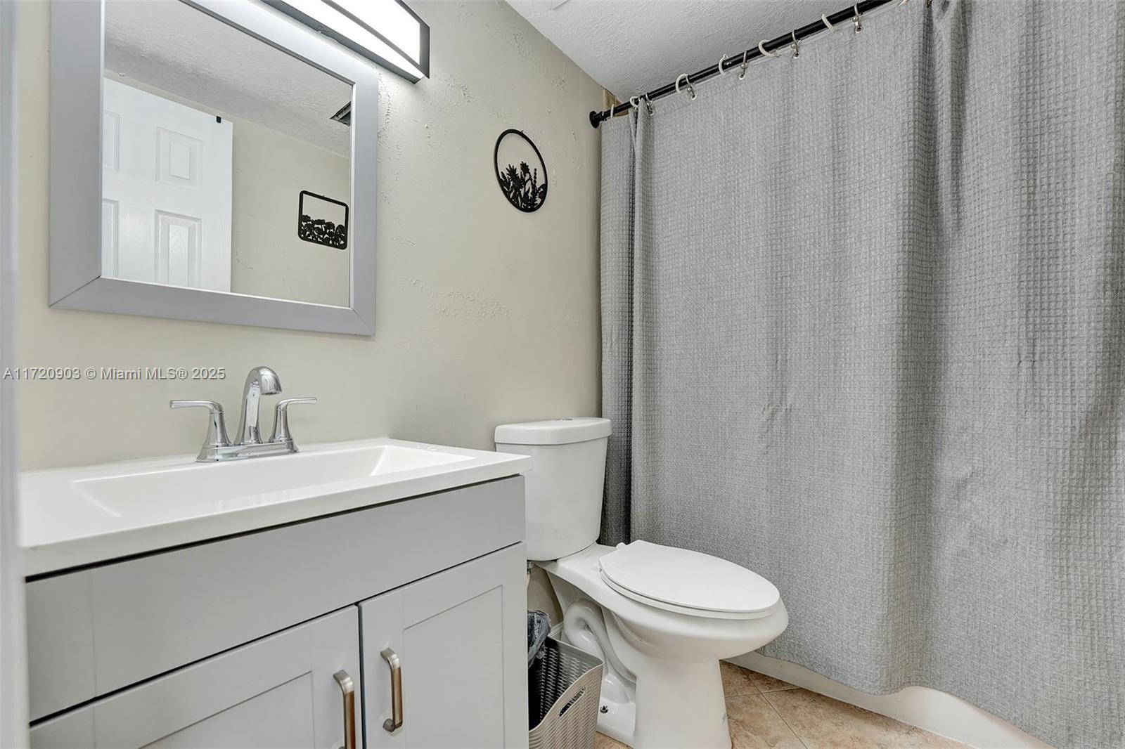 HEMISPHERES CONDO - Residential