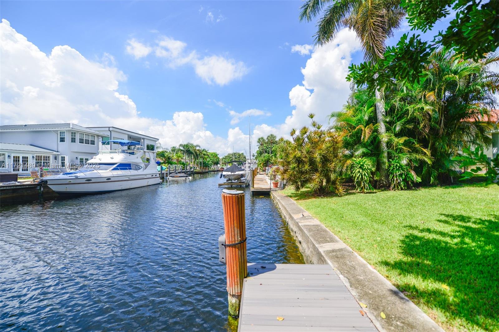 SOUTH NEW RIVER ISLES SEC - Residential