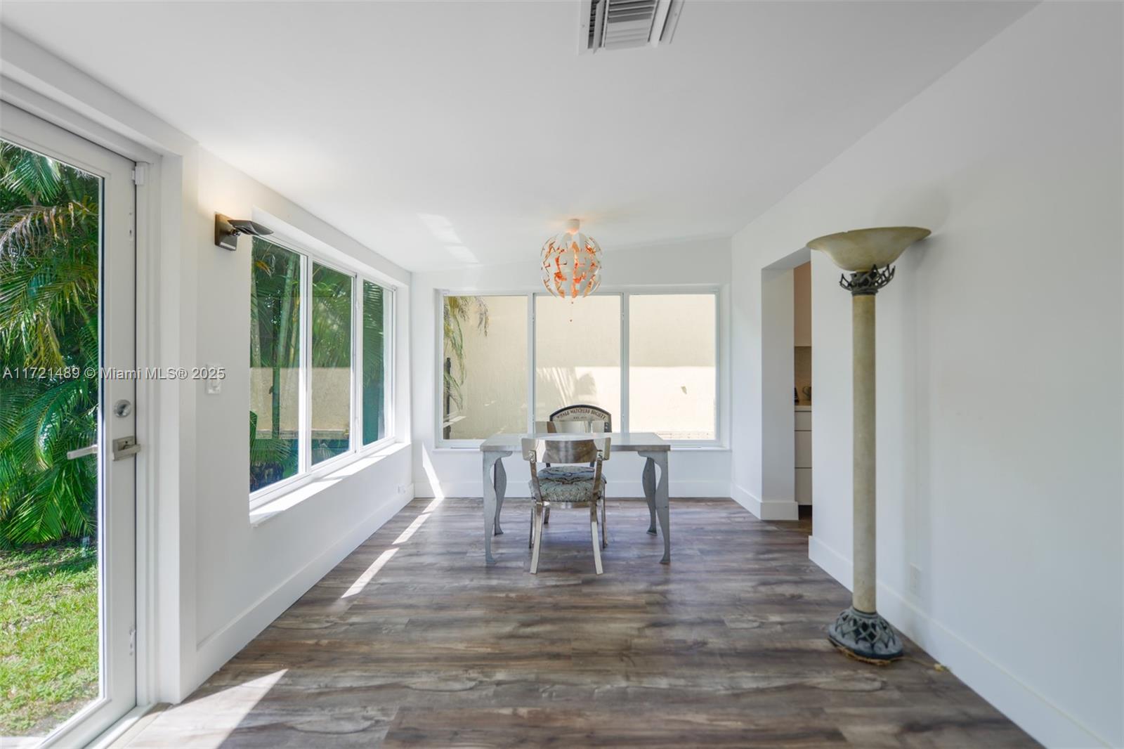 SOUTH NEW RIVER ISLES SEC - Residential