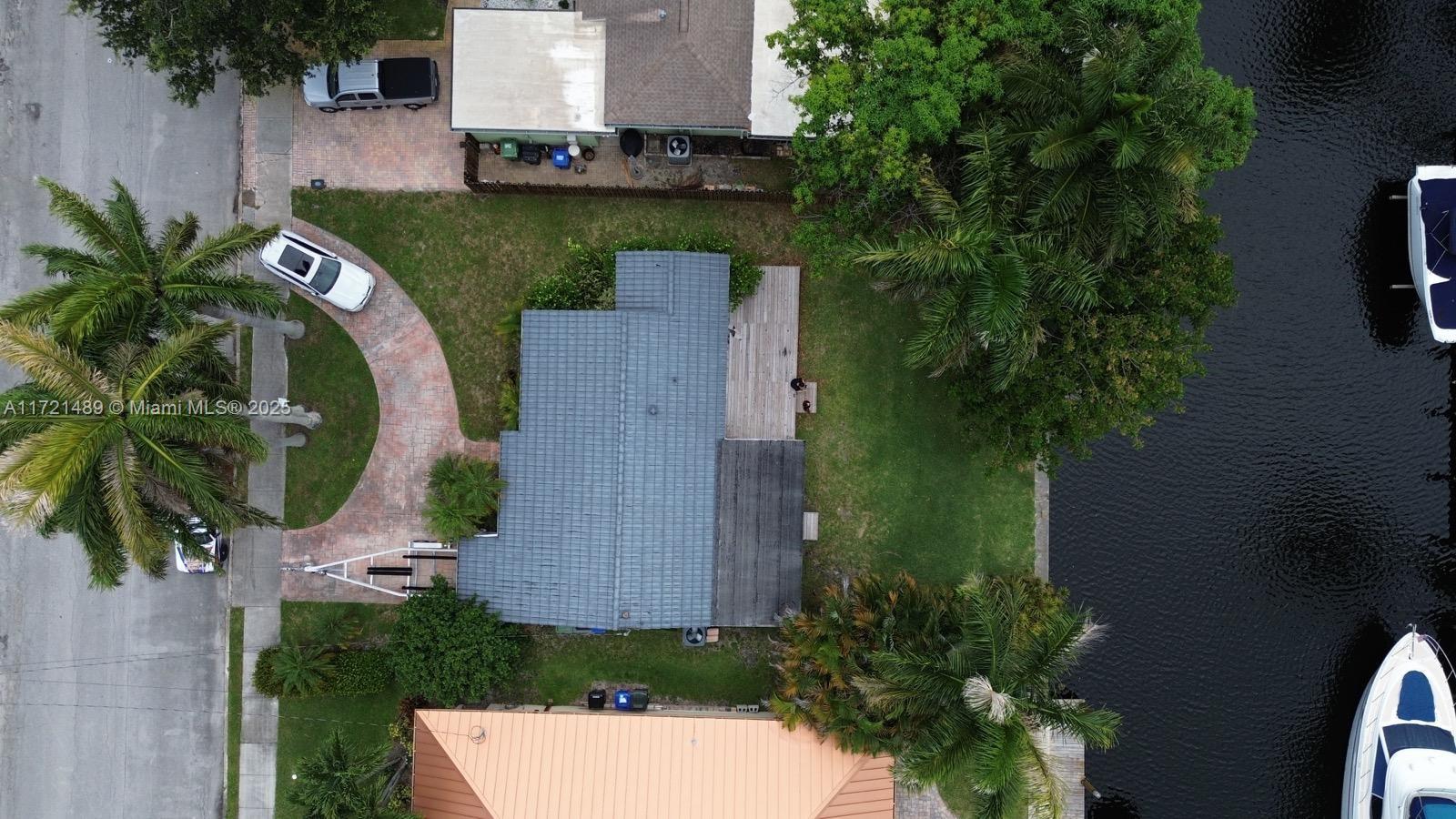 SOUTH NEW RIVER ISLES SEC - Residential