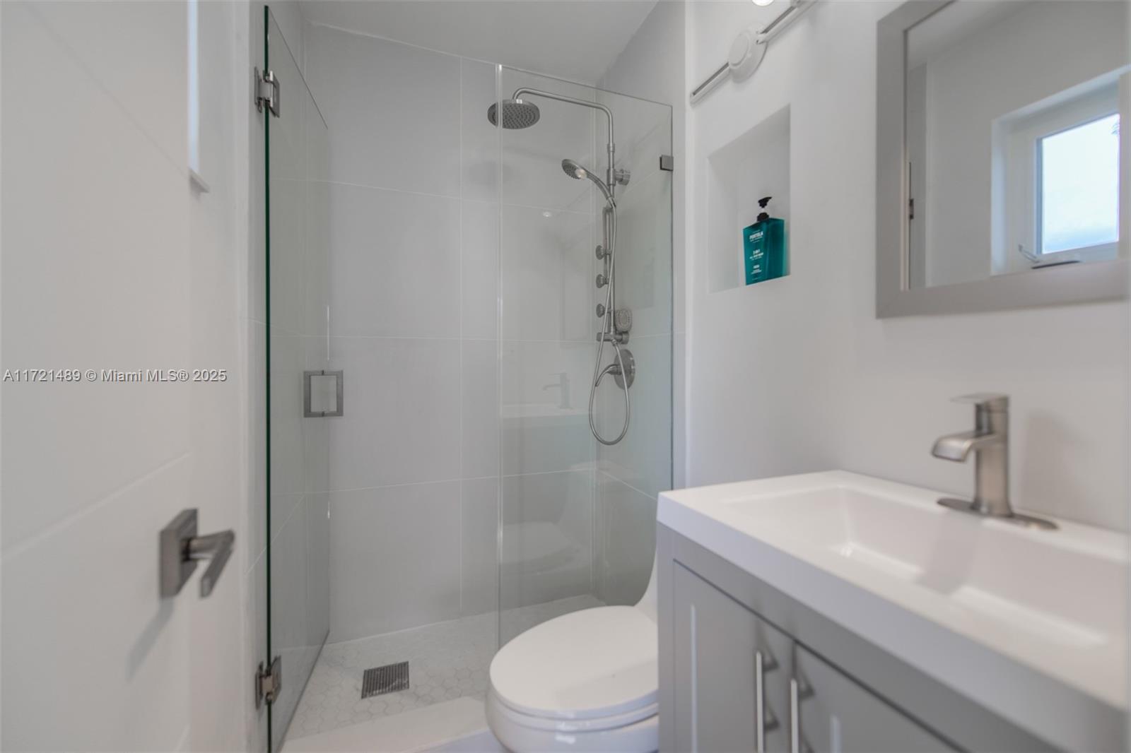 SOUTH NEW RIVER ISLES SEC - Residential