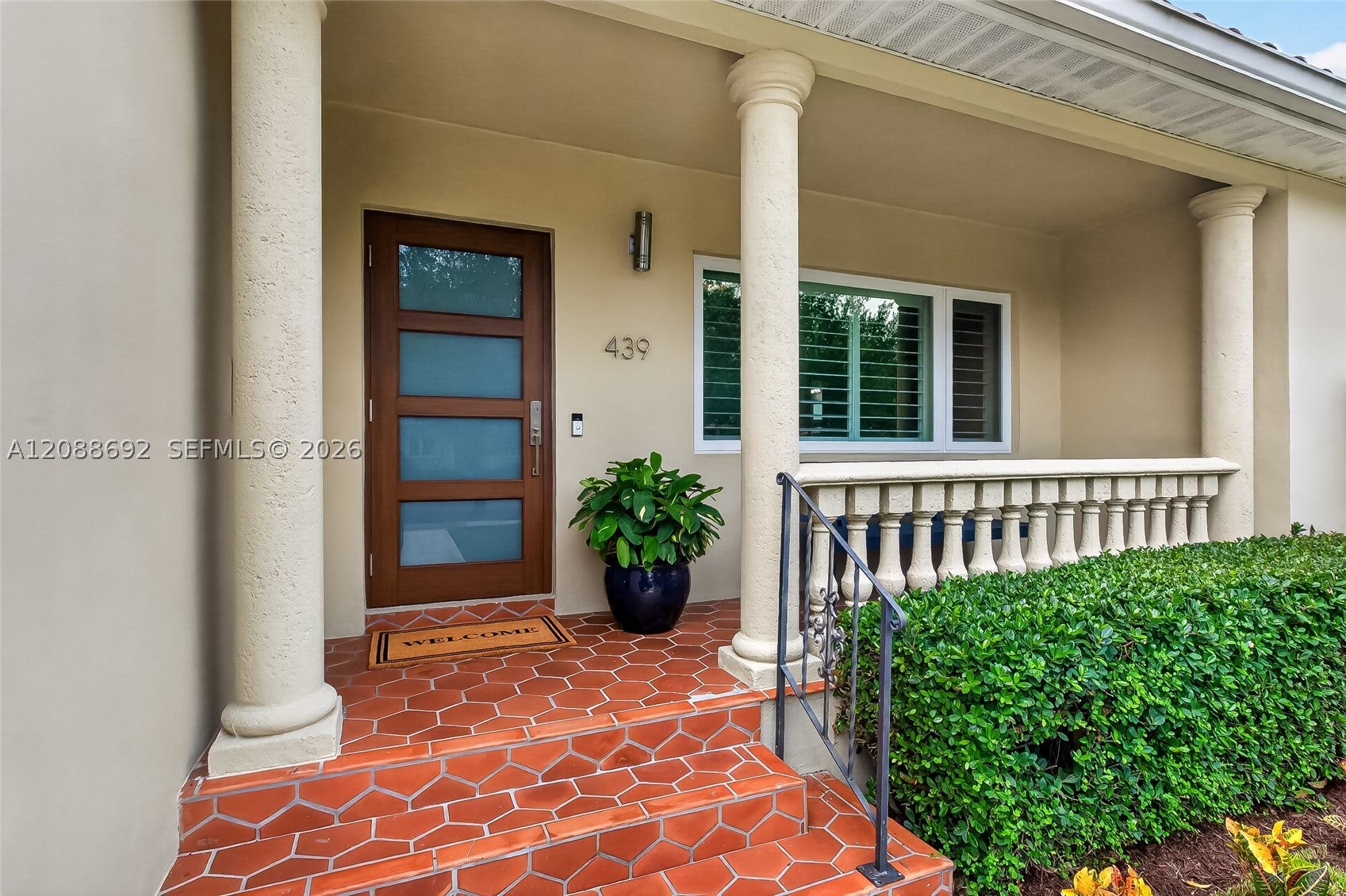 439 Candia Ave