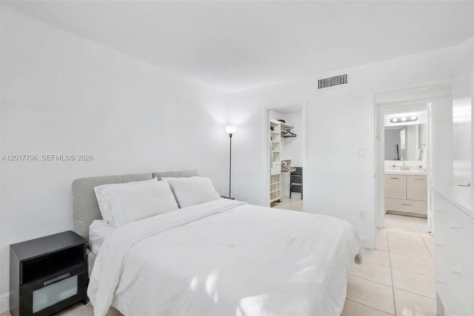 BAYVIEW PALMS CONDO - Residential
