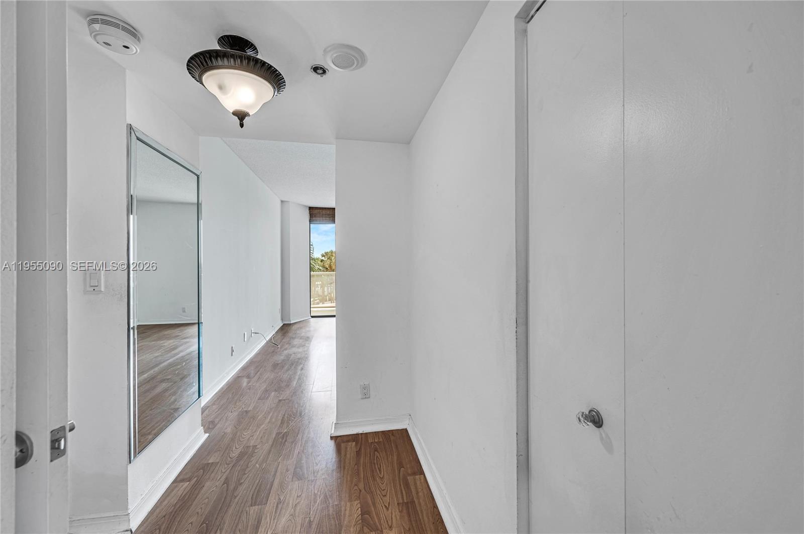 HAMPTONS WEST CONDO - Residential