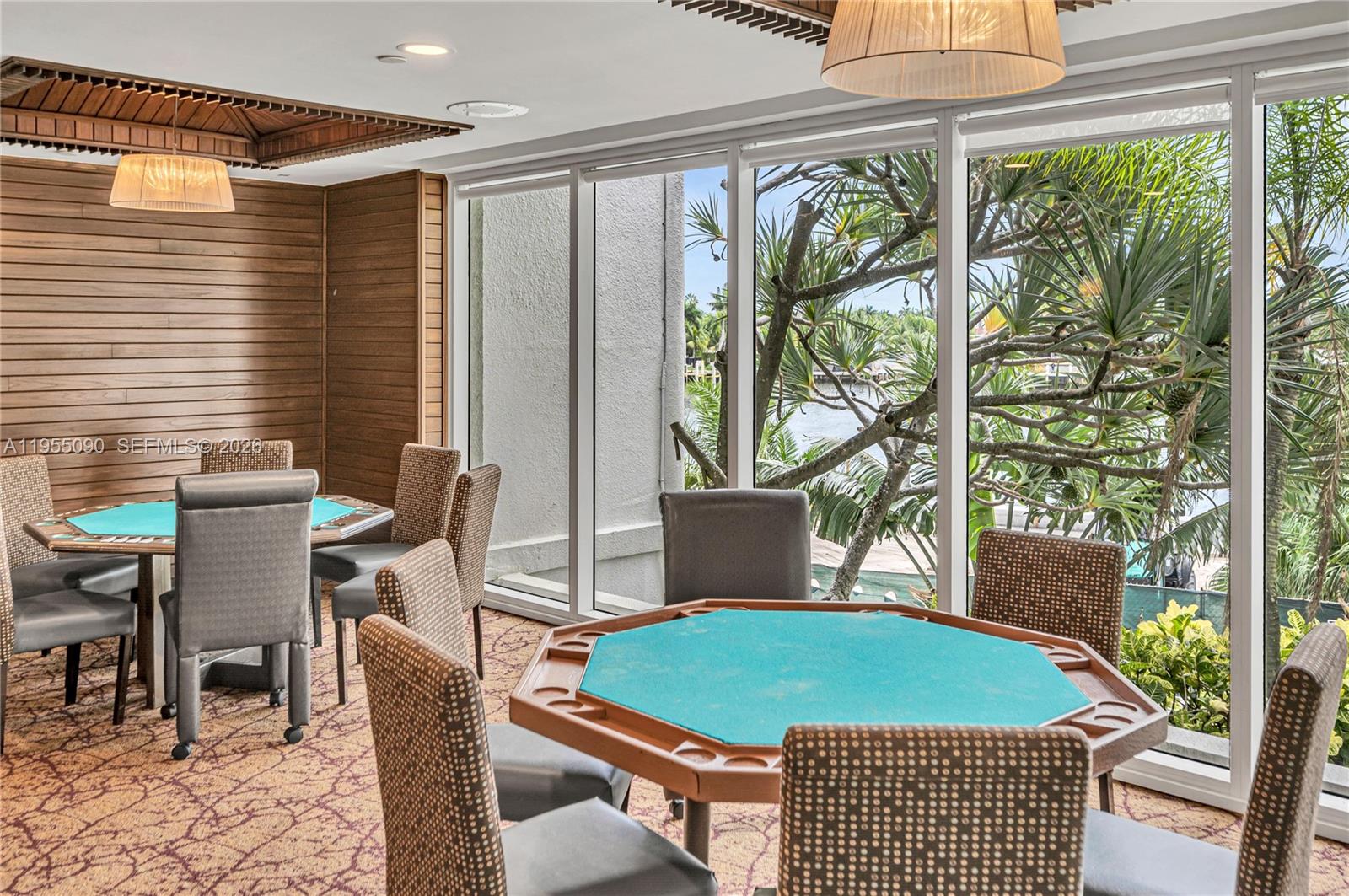 HAMPTONS WEST CONDO - Residential