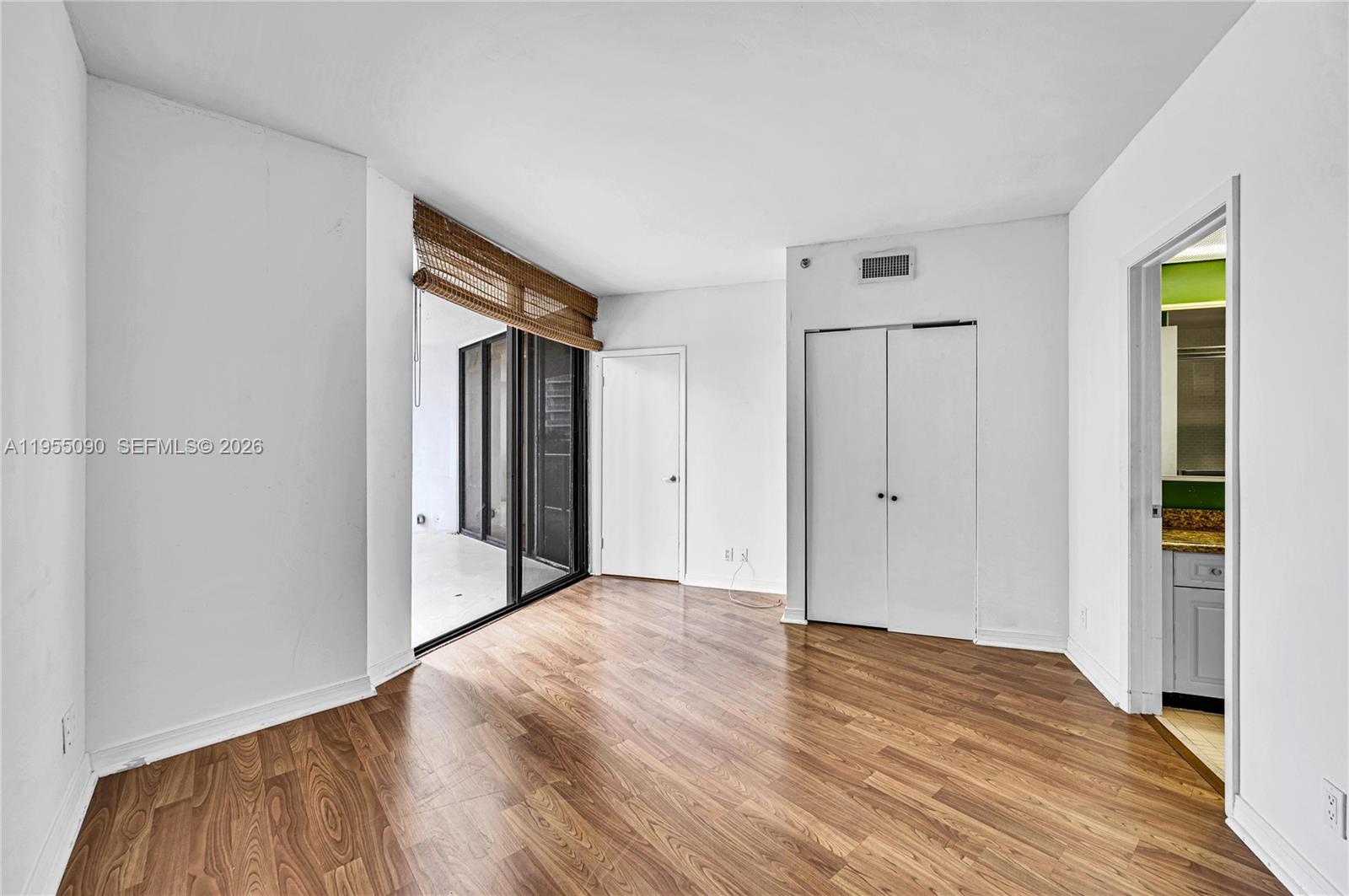 HAMPTONS WEST CONDO - Residential