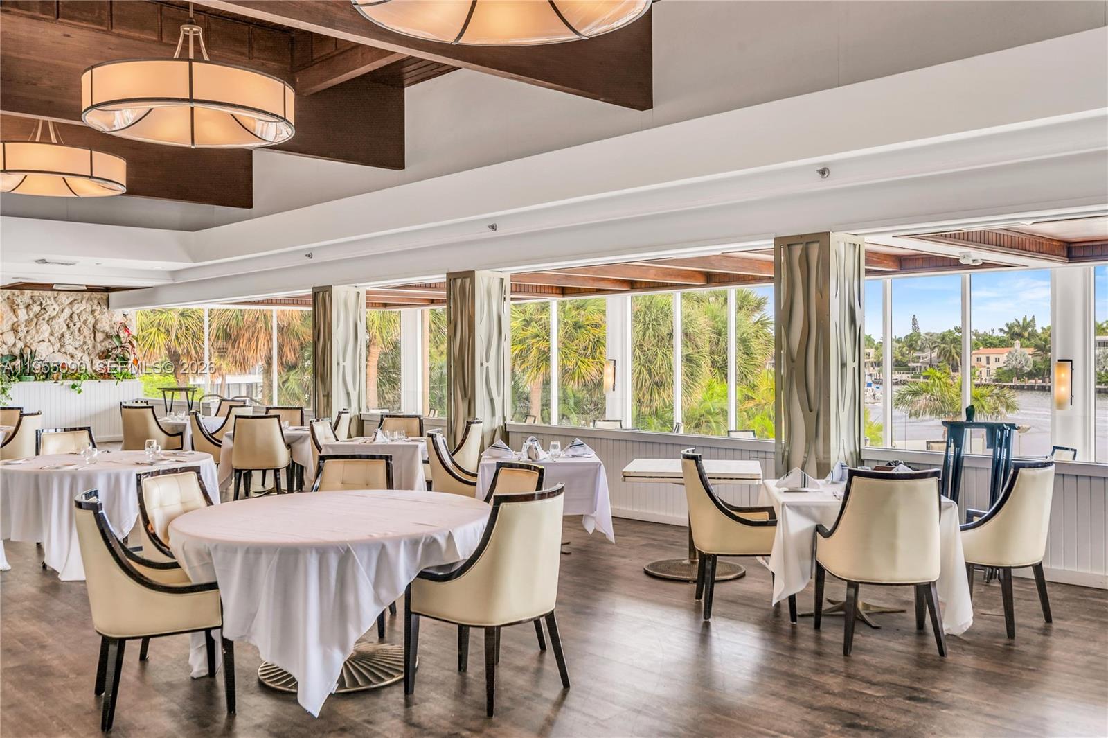 HAMPTONS WEST CONDO - Residential