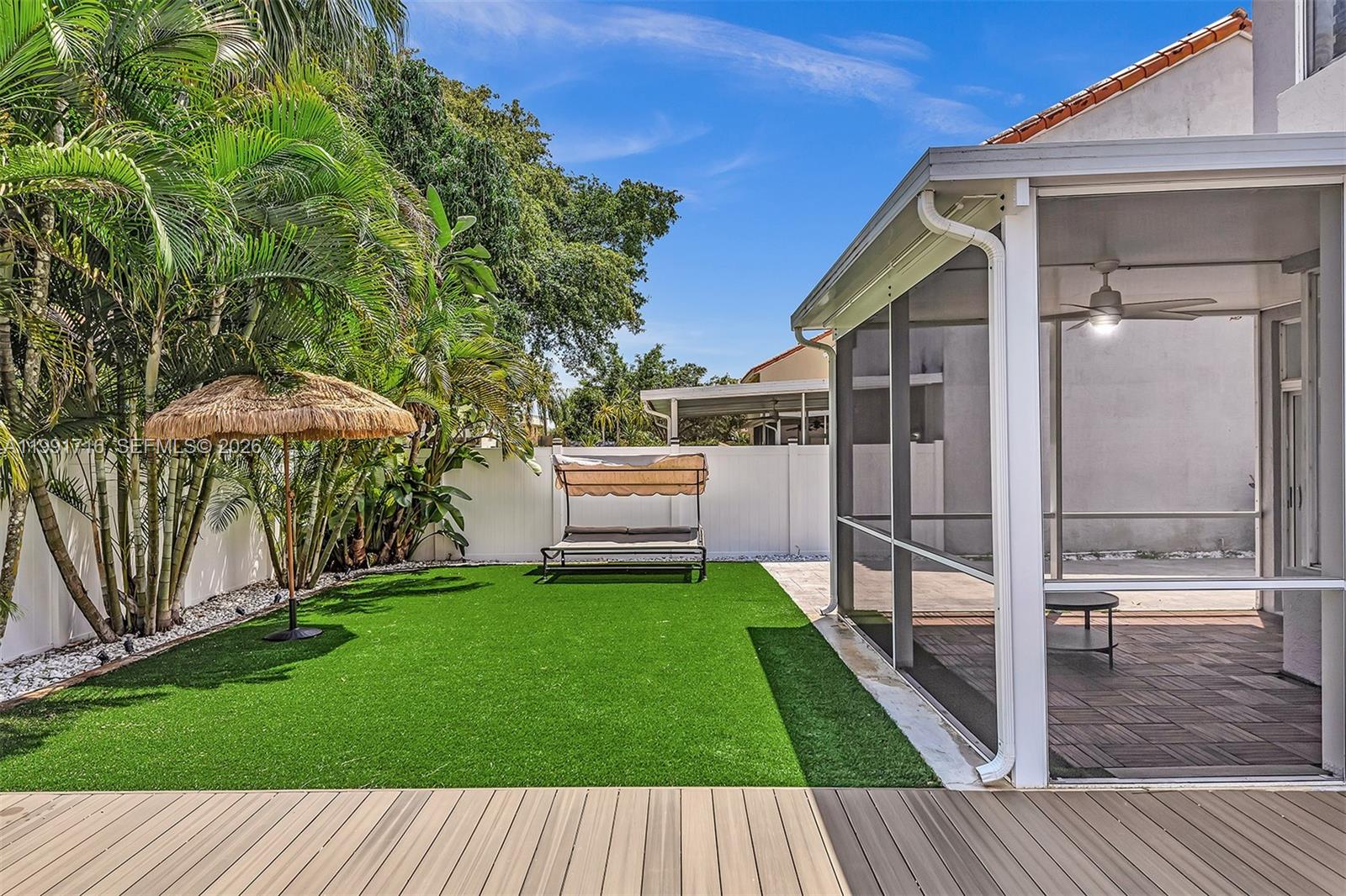 EMERALD POINTE - Residential