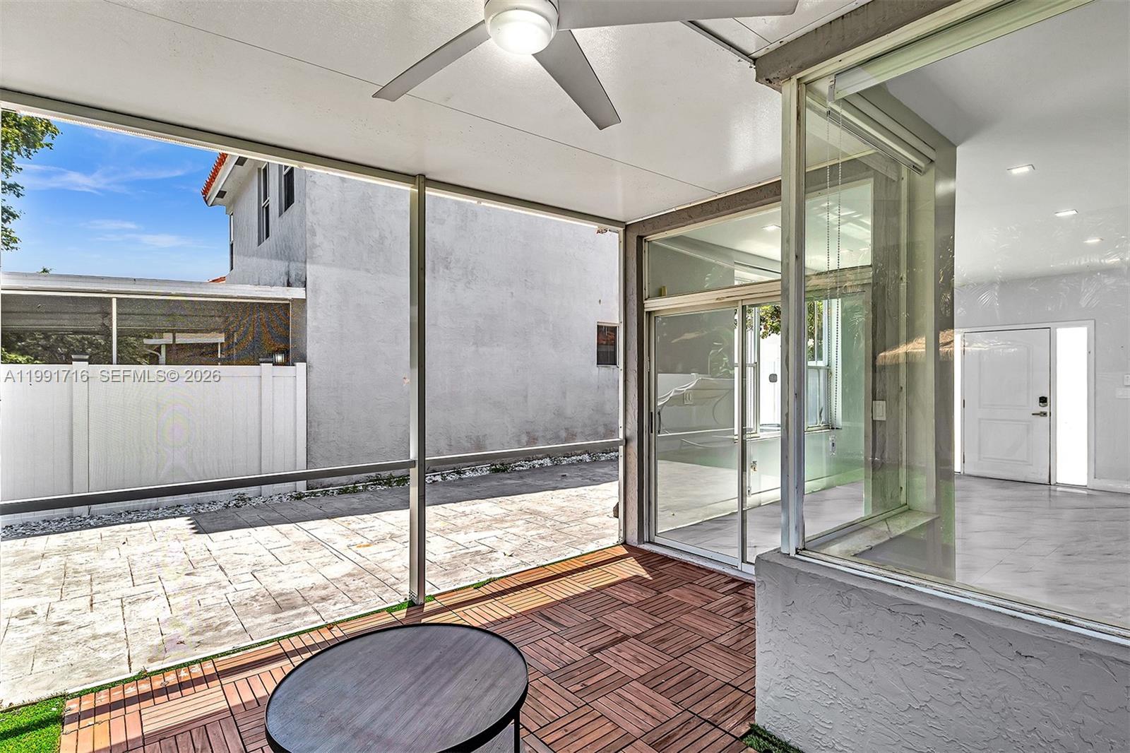 EMERALD POINTE - Residential