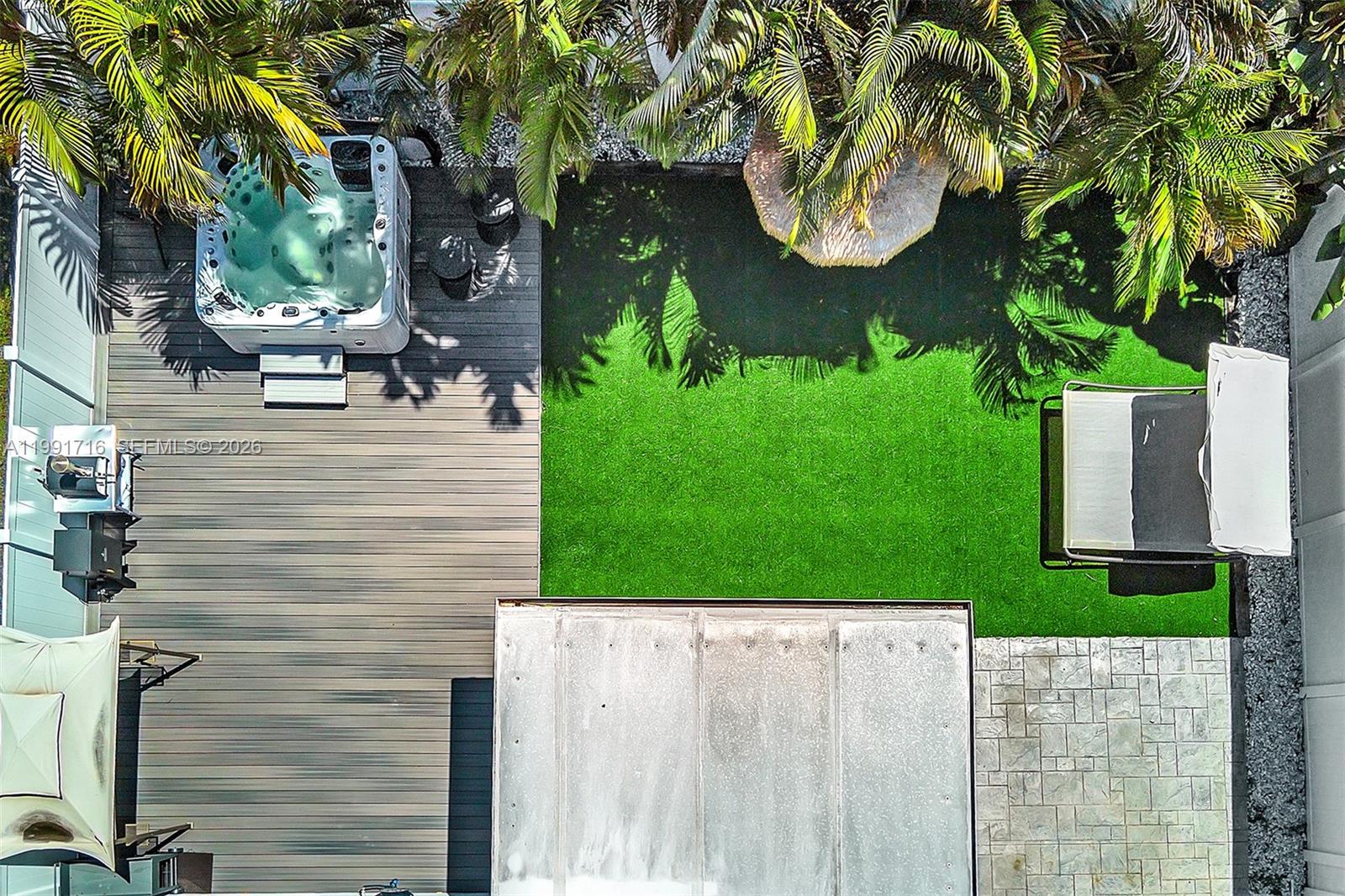 EMERALD POINTE - Residential