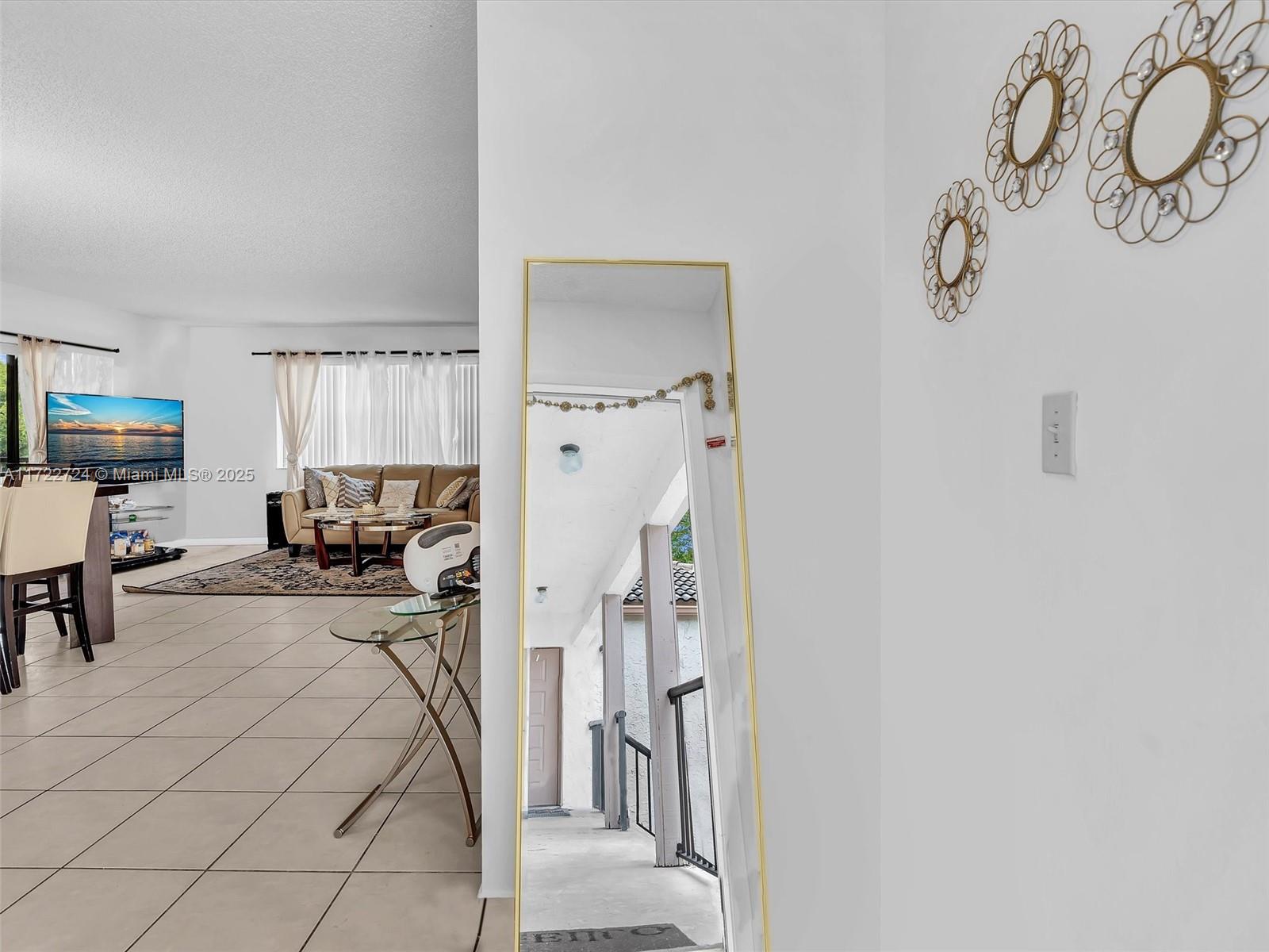 GRENADIER TRACE I CONDO - Residential