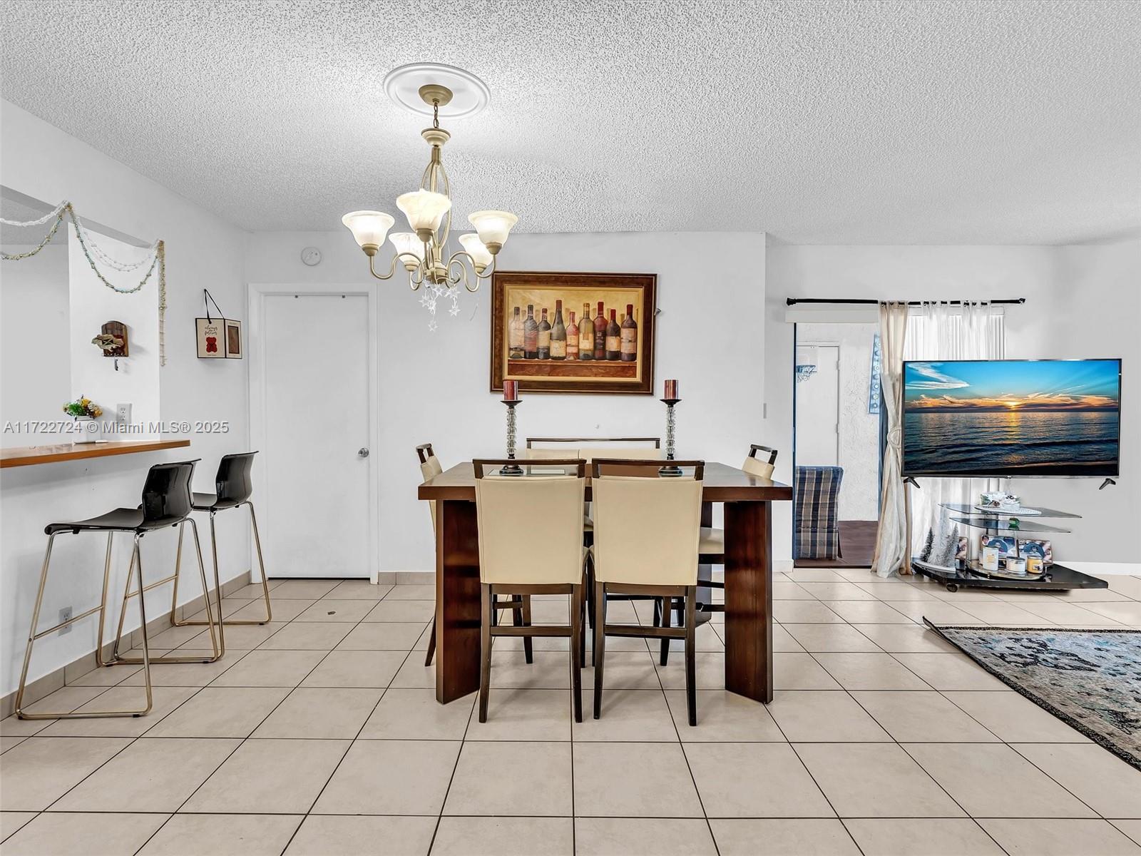 GRENADIER TRACE I CONDO - Residential